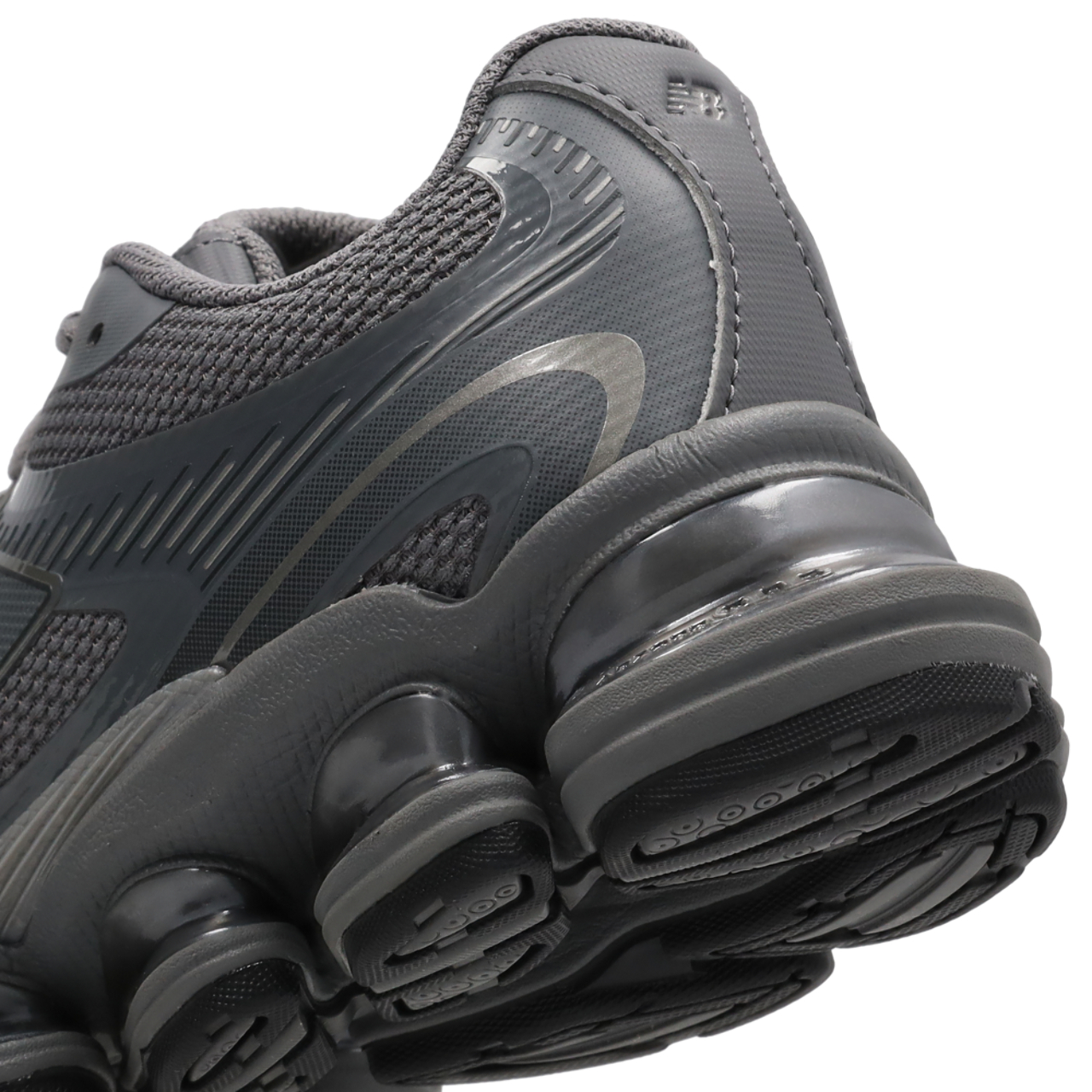 New Balance Abzorb 2000