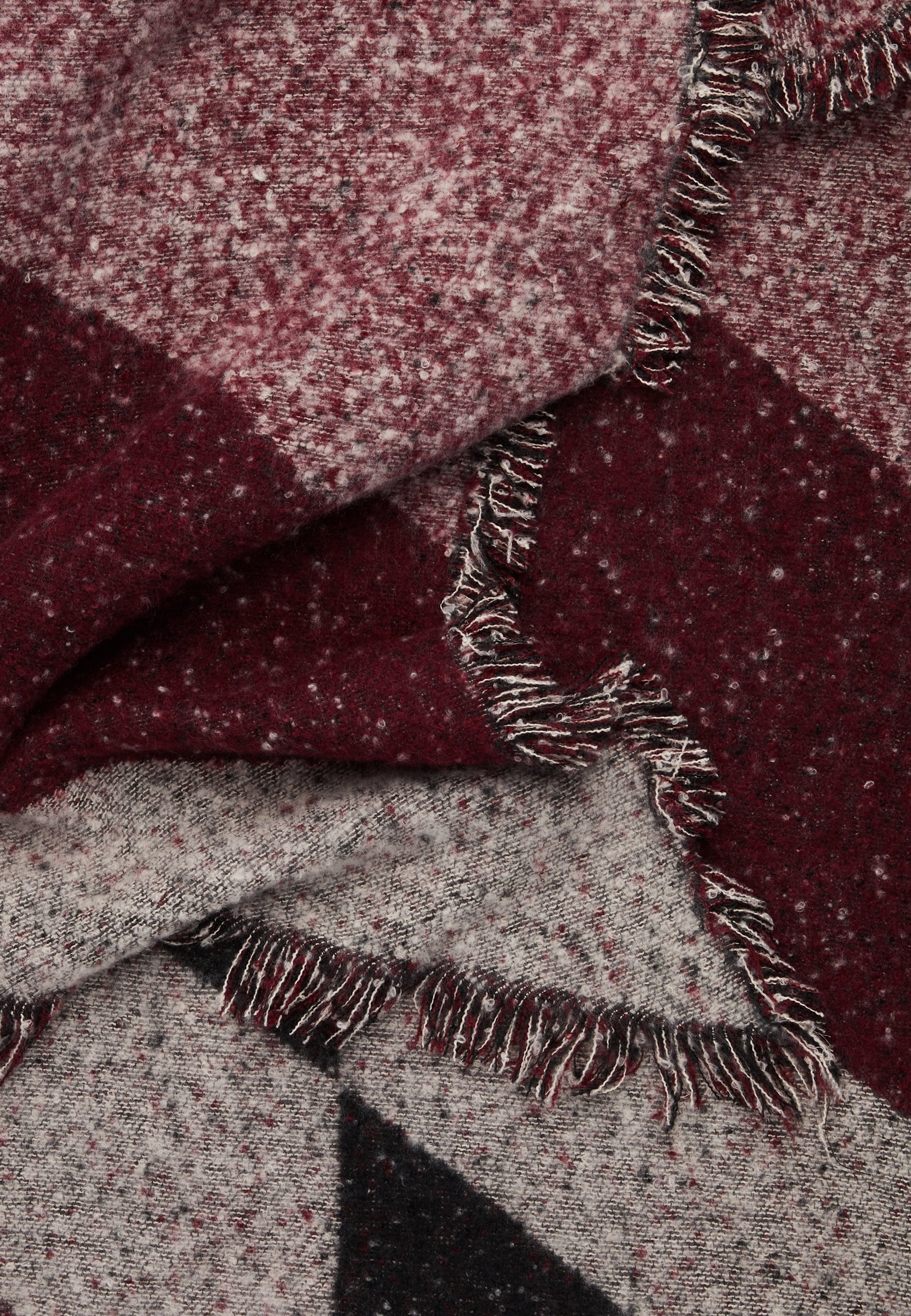 Even&Odd Schal – Dunkelrot/Schwarz