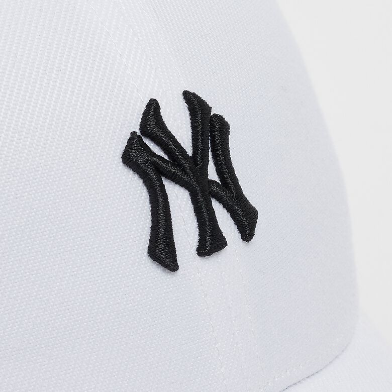 MLB New York Yankees Base Runner Snap MVP