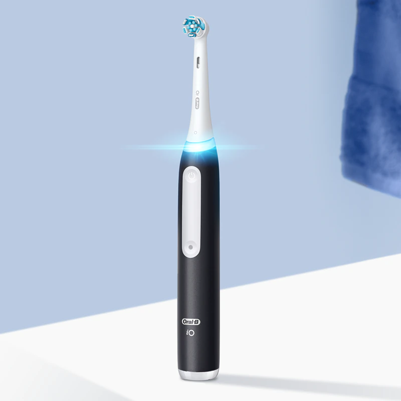 Escova de dentes elétrica Oral-B iO3