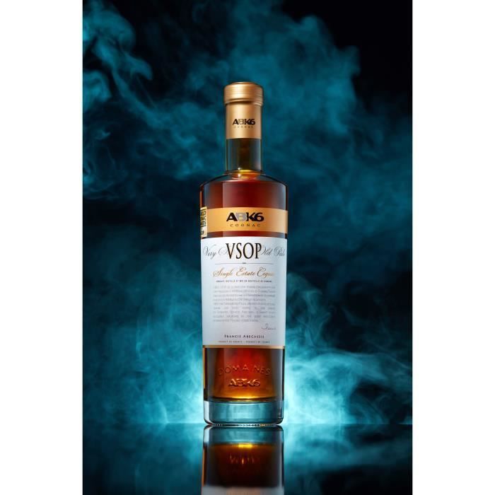 ABK6 Cognac VSOP – 70-cl-Flasche, 40 % Vol., Geschenkbox mit 2 Gläsern