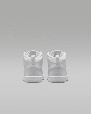 Jordan 1 Mid Younger Kids' Shoe