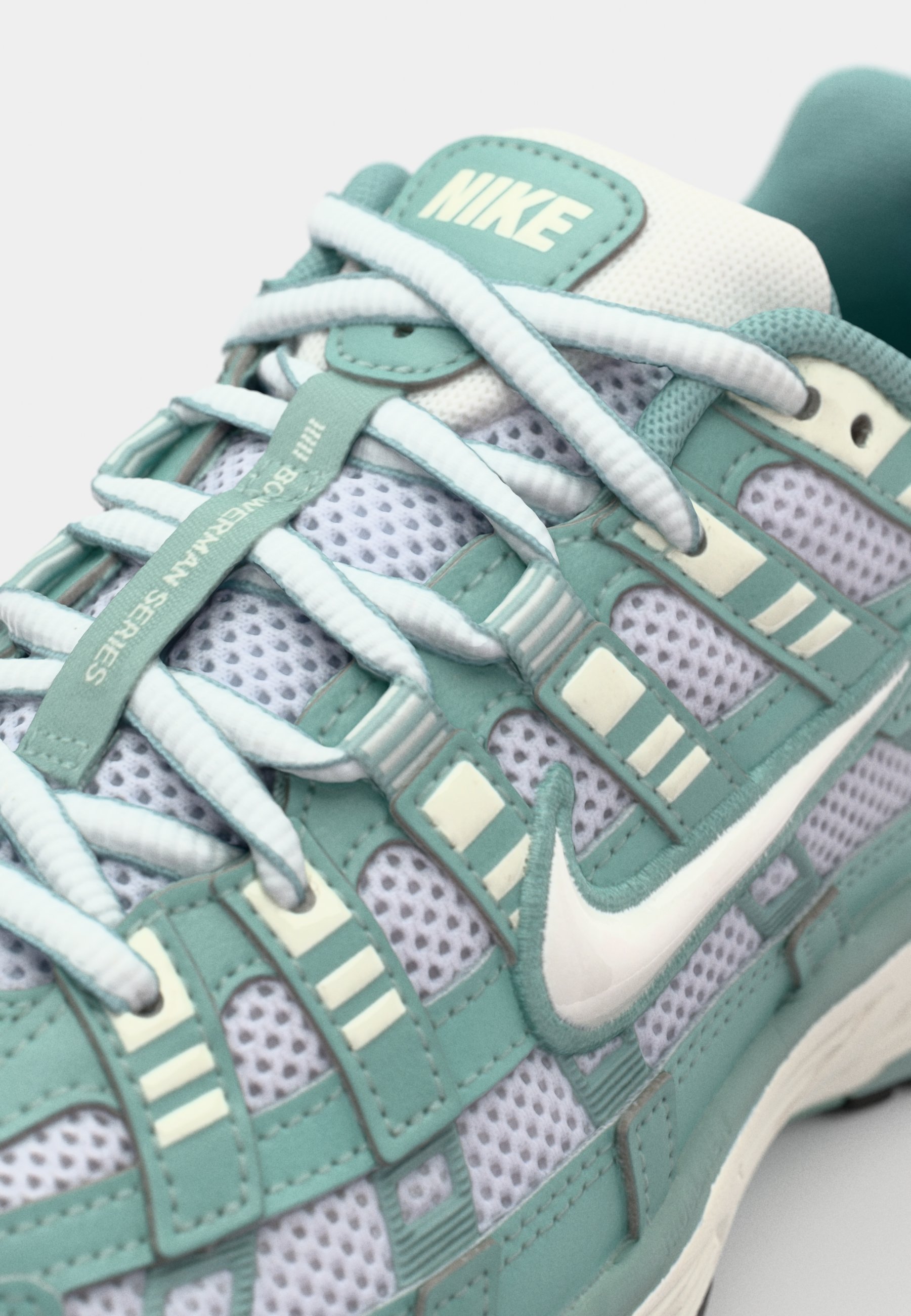 Nike Sportswear P 6000 - Buty sportowe - kanon/miękka perła/odcień platyny/czarny/srebrny metalik