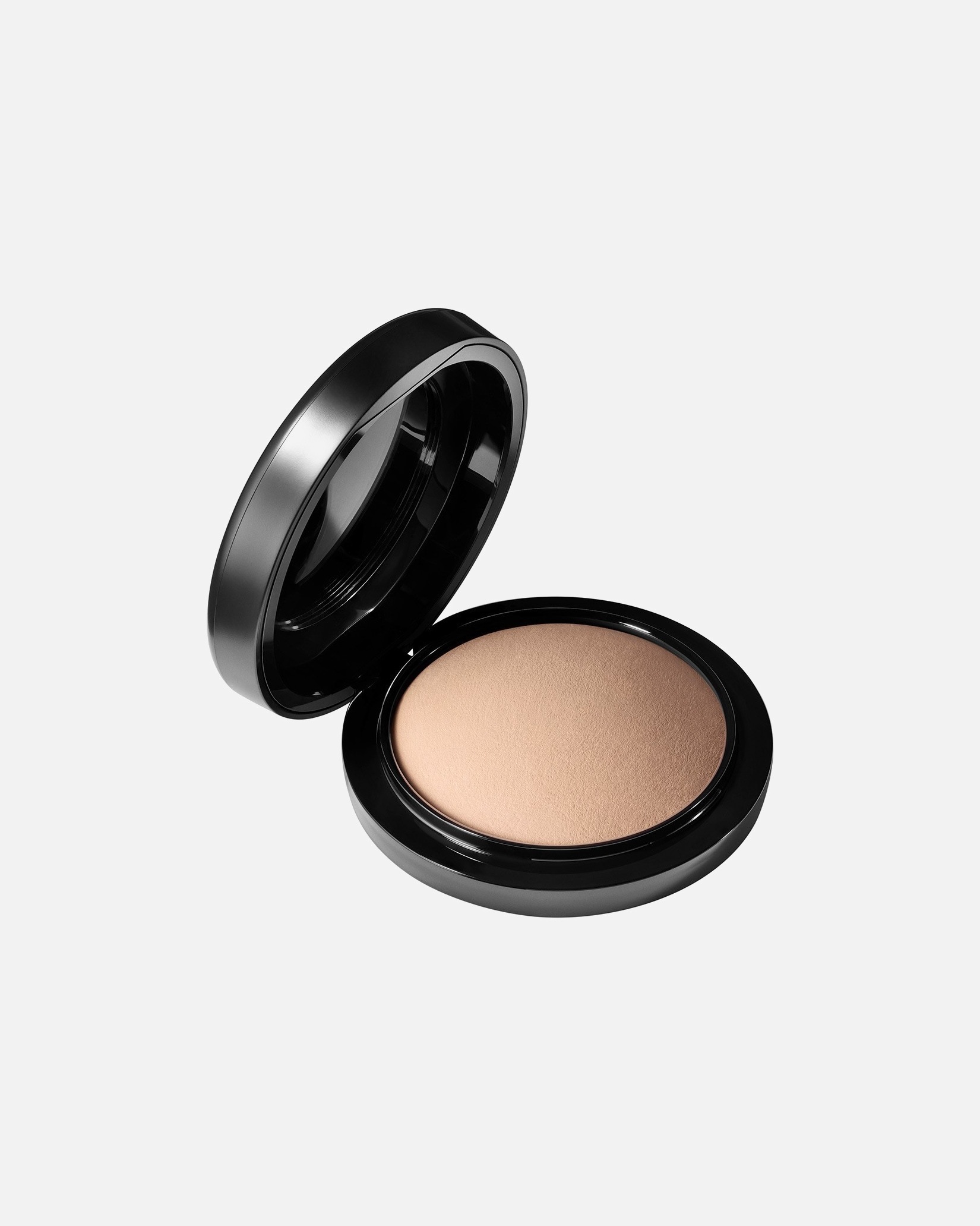 MAC puder Mineralize Mineralize Skinfinish Natural - 10 g