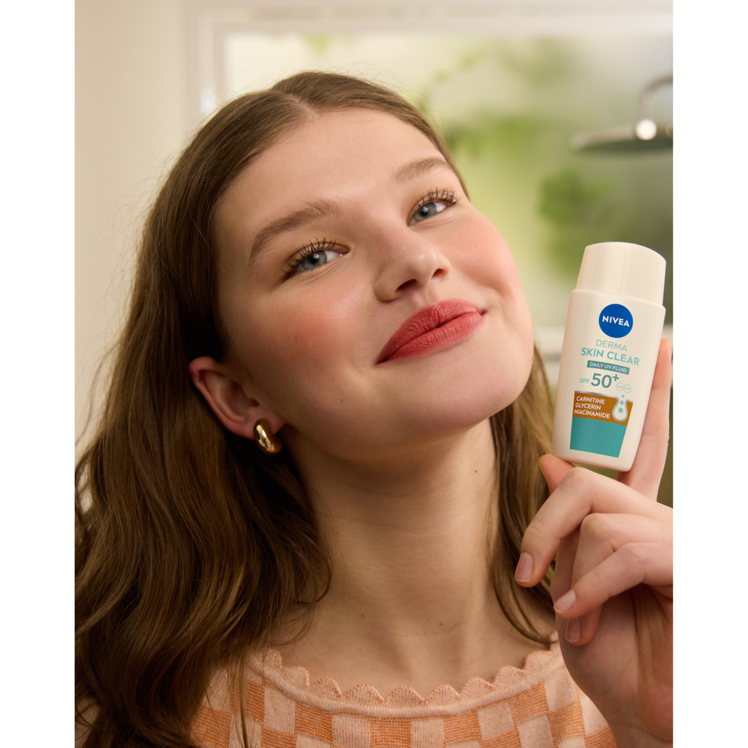 Nivea Derma Skin Clear Daily UV