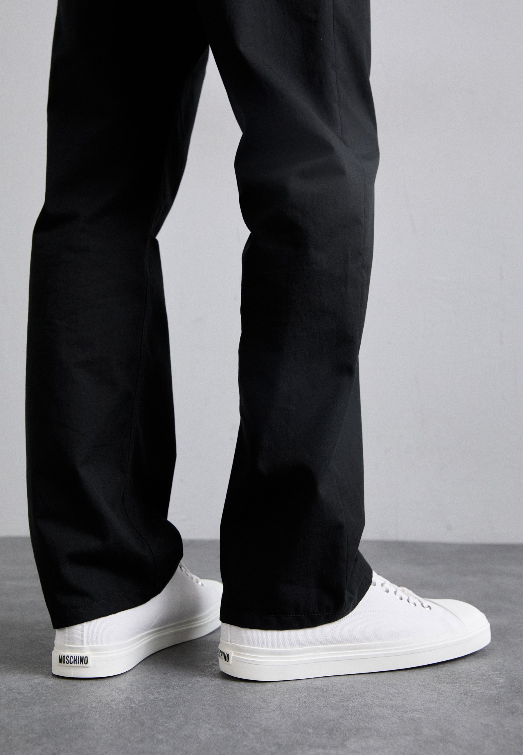 MOSCHINO Trainers - bianco