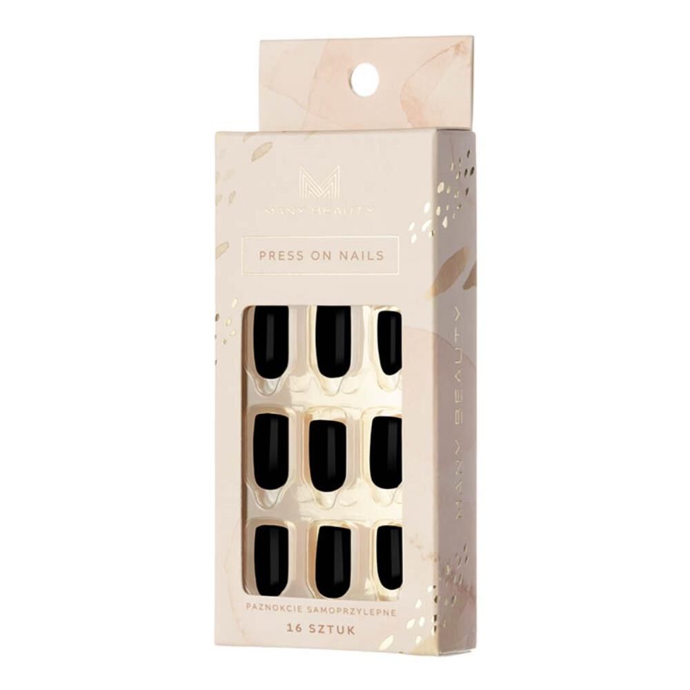 De nombreux faux ongles de beauté à coller
