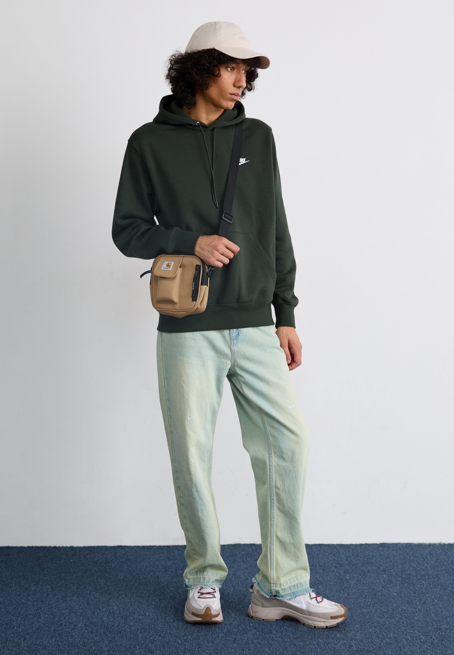 Nike Sportswear CLUB HOODIE - Φούτερ - sequoia