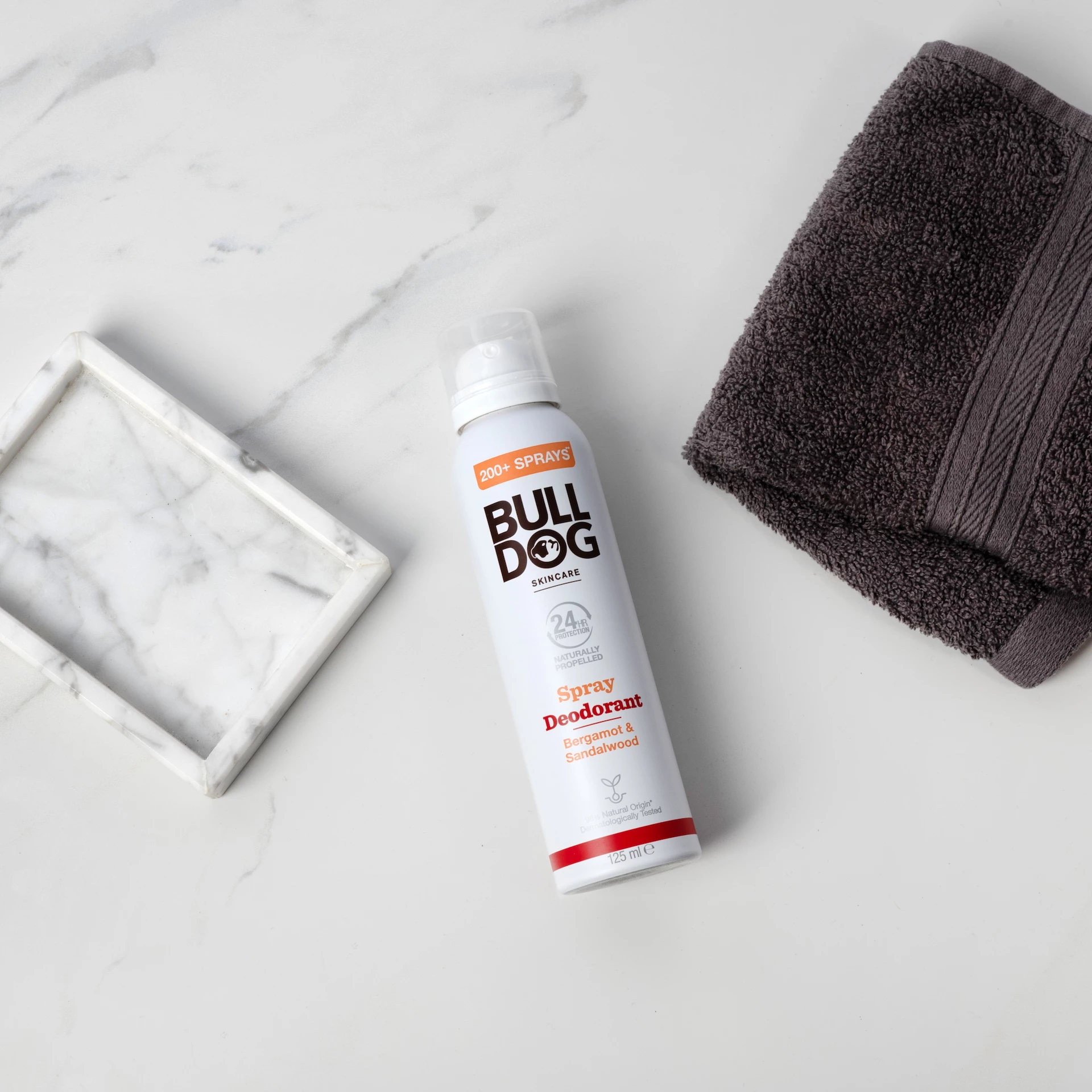 Deodorant spray cu bergamotă și lemn de santal 125 ml - Bulldog
