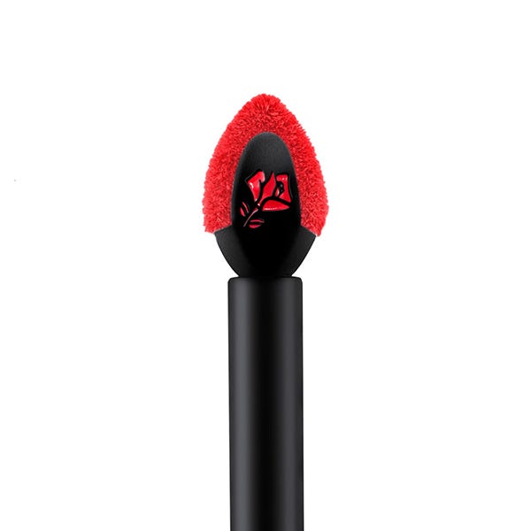 Absolútne červený dramatický atrament