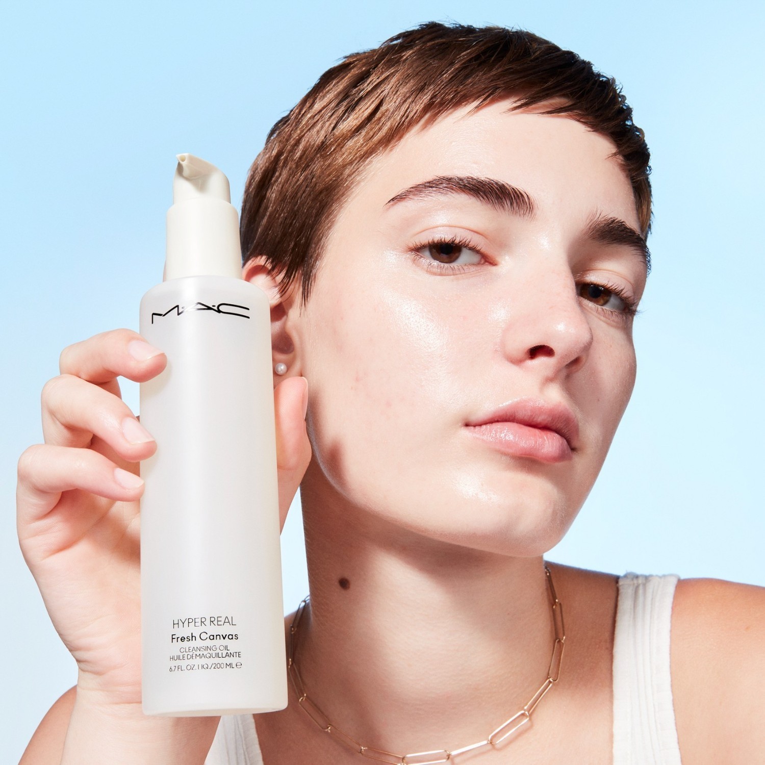 MAC Hyper Real Skincare Fresh Canvas valomasis aliejus, 200 ml