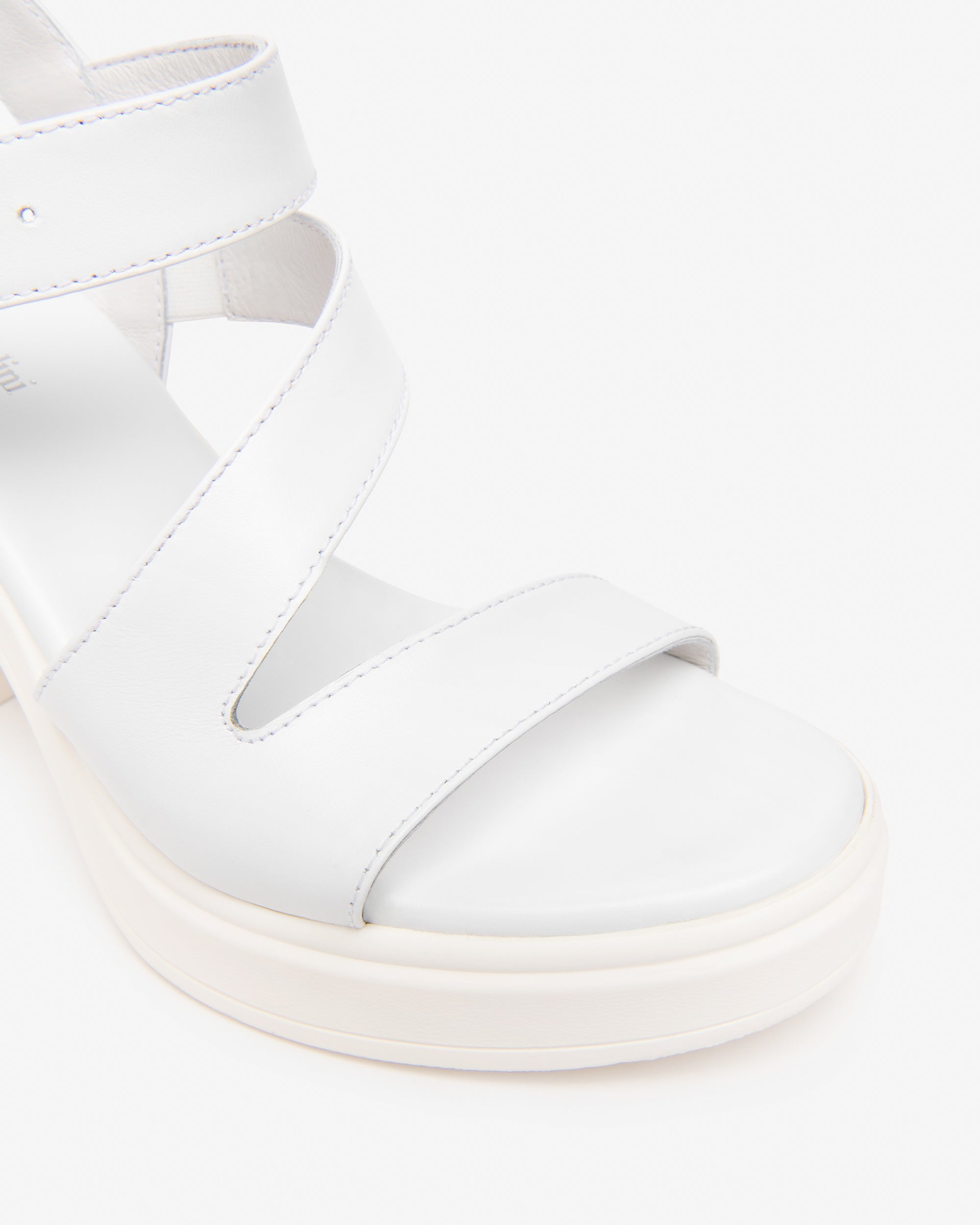  Damen-Ledersandalen
