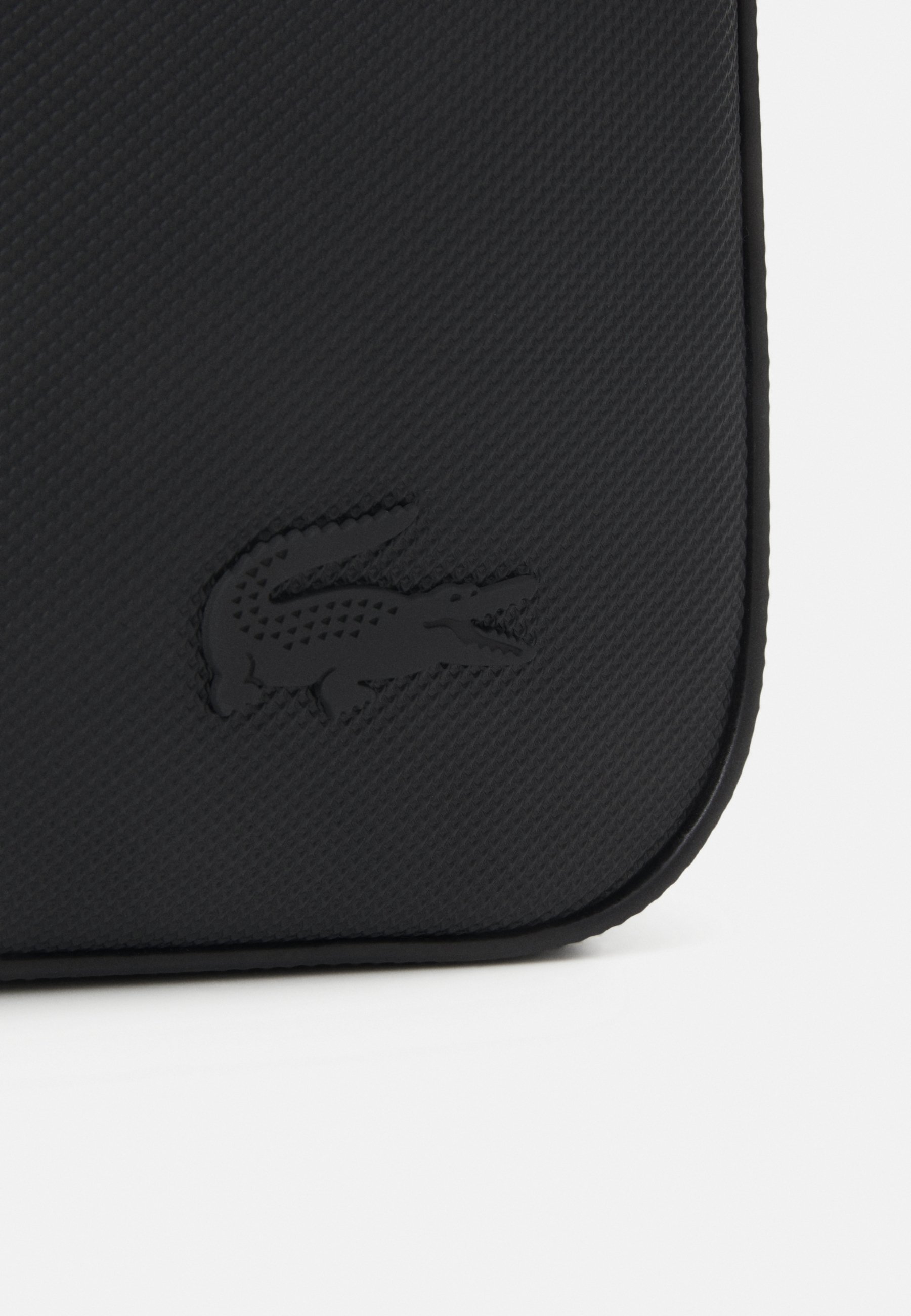 Bolsa transversal Lacoste CLASSIC UNISSEX - preta