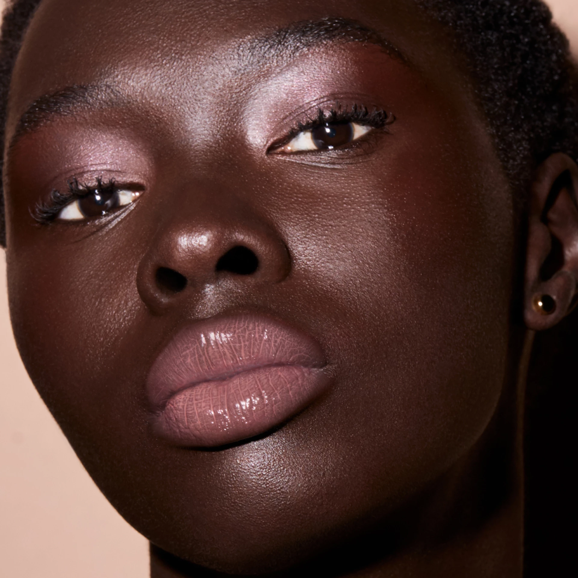 Fenty Glow Gloss Bomb Cream Color Drip ajakrúzs - Fenty Beauty