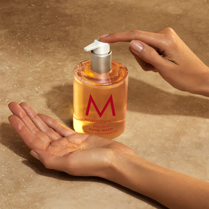 Tekuté mydlo na ruky Moroccanoil Body Dahlia Rouge