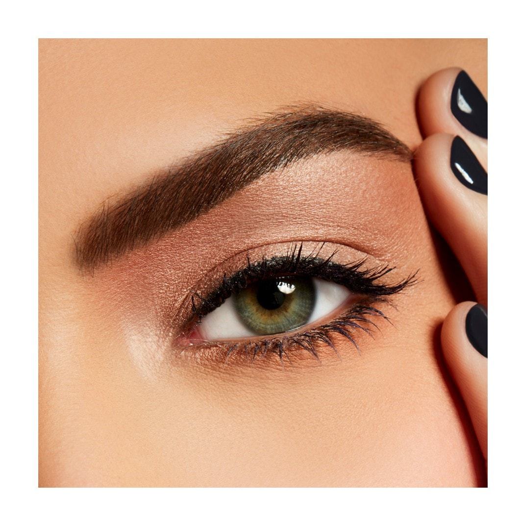 Malé očné tiene MAC Perfect Shot Eyeshadow – 1,3 g