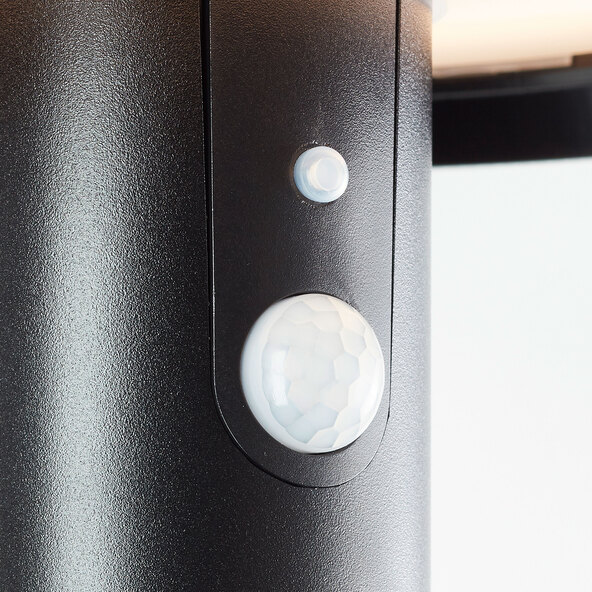 LED-Solar-Wandleuchte Alvero mit Bewegungsmelder
