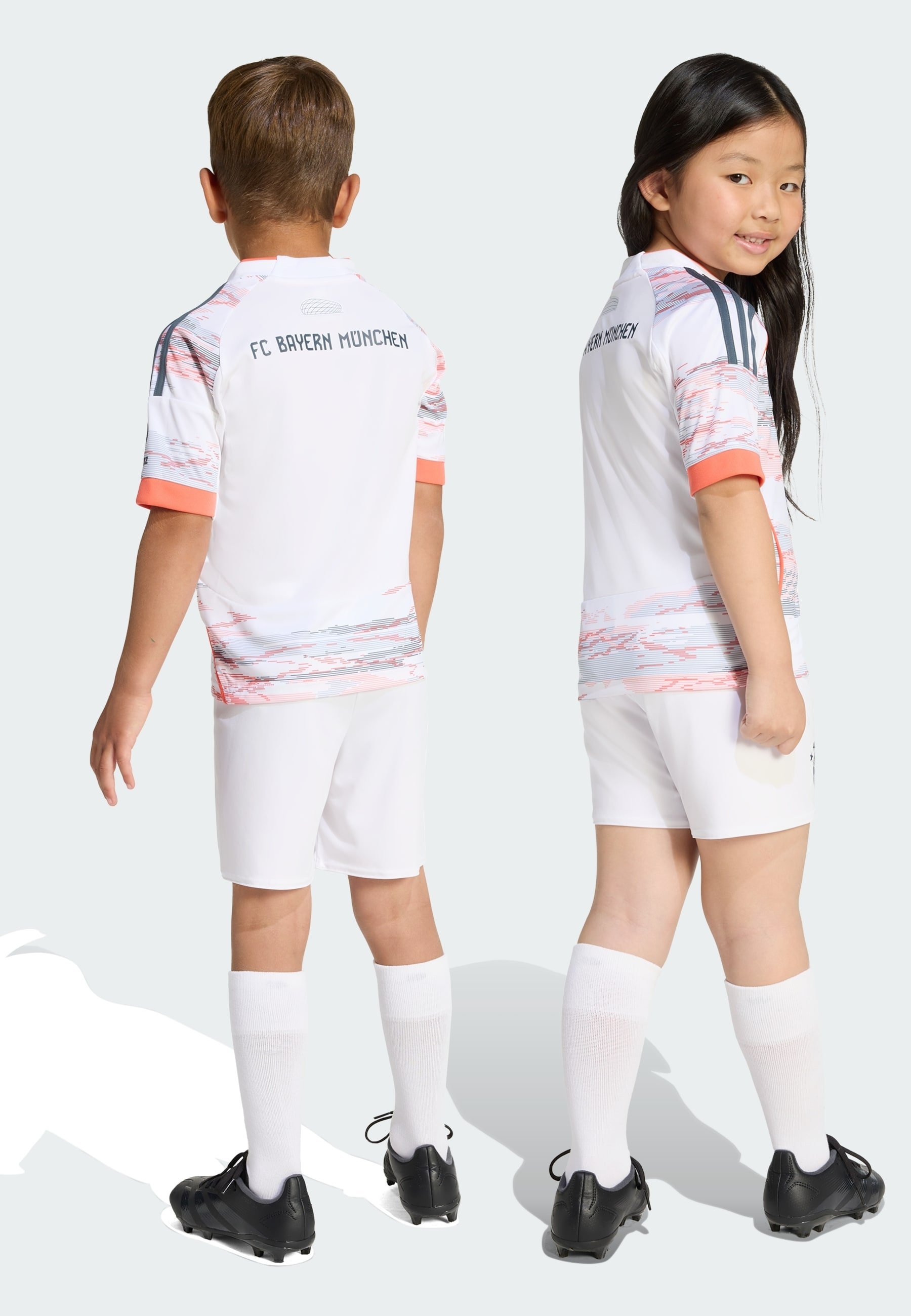adidas Performance FC BAYERN 2025/2026 UITTENUE VOOR KINDEREN - Overige accessoires - wit