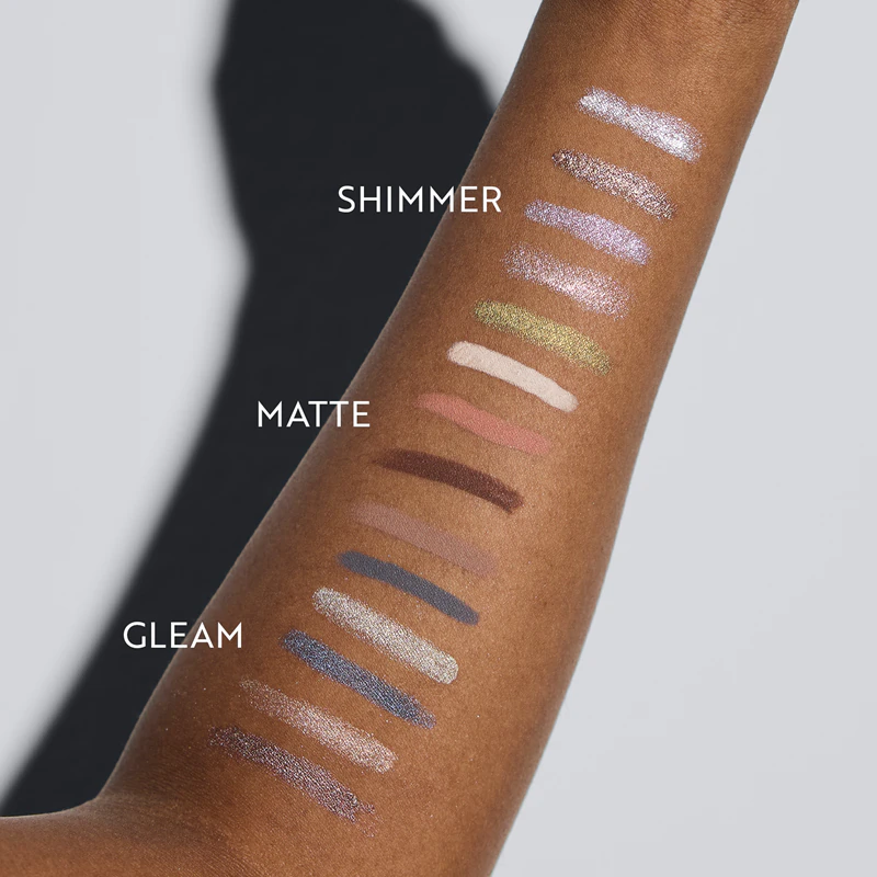 IsaDora The Eyeshadow Stick Matte ist ein langanhaltender Lidschattenstift mit mattem Finish.