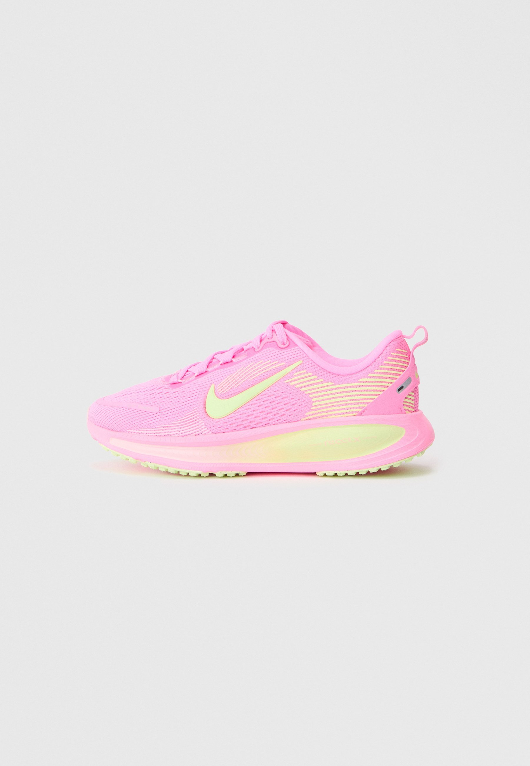 Nike Performance VOMERO 18 UNISEX - Hardloopschoenen voor op de weg - pink spell/barely volt/pink foam