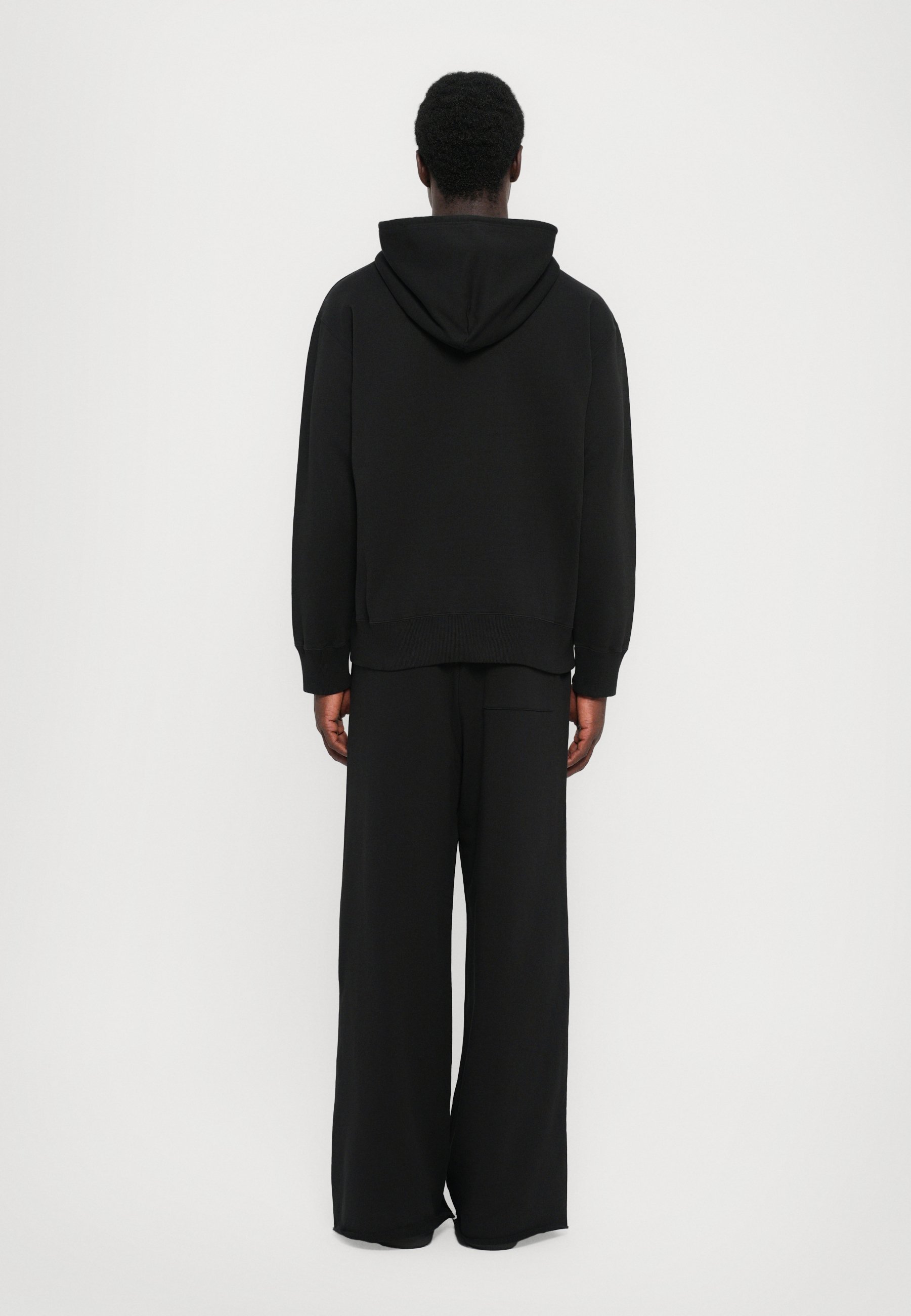 MM6 Maison Margiela kapuutsiga dressipluus - must