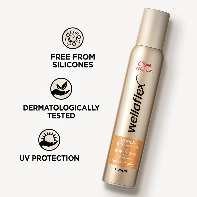 Mousse para definir cachos Wella Wellaflex Curls Definition para cabelos cacheados e ondulados.