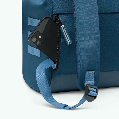 Cabaia Adventurer Medium Rucksack Bratislava marineblau