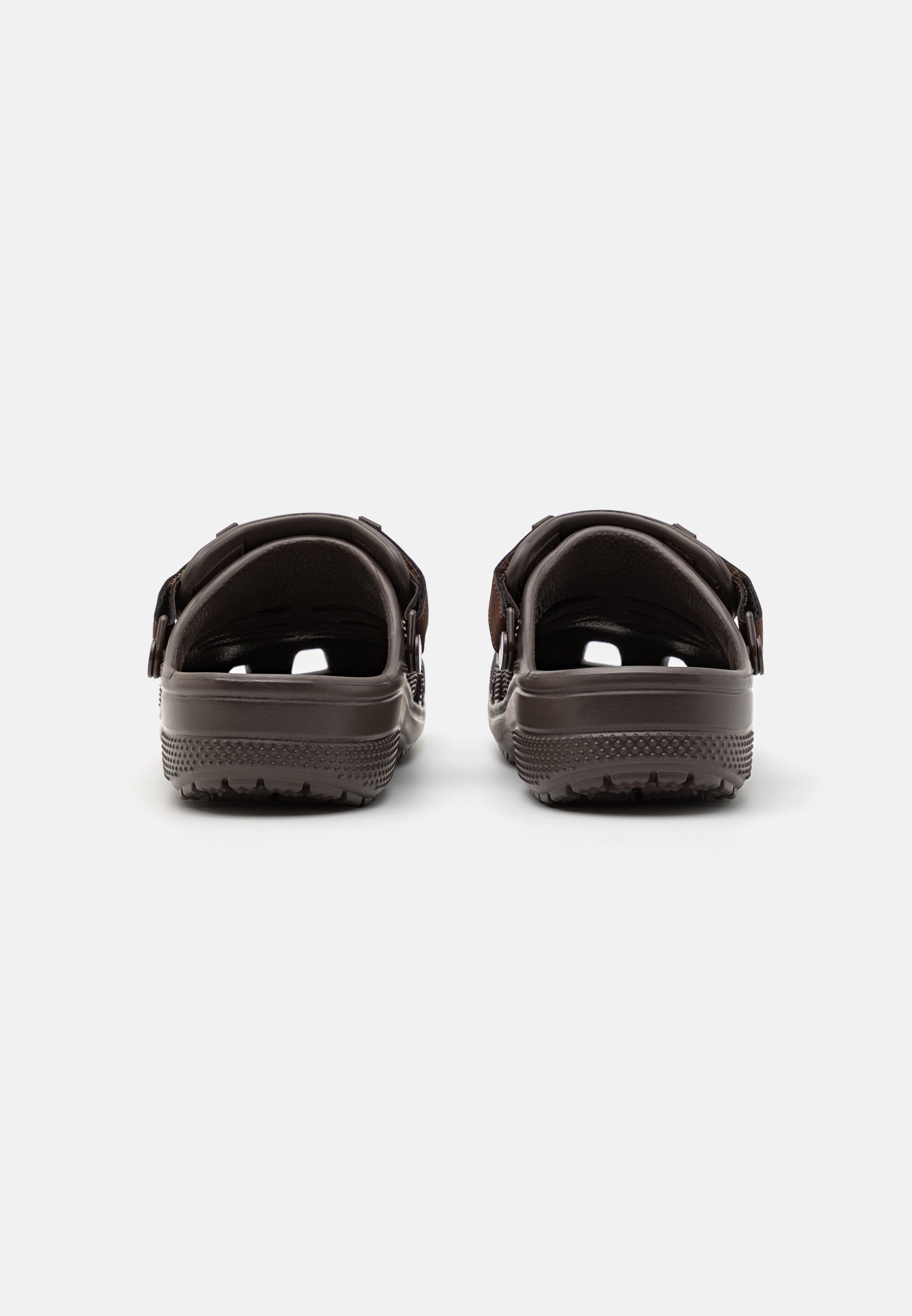 Crocs YUKON VISTA II - Klompen - espresso/champignon