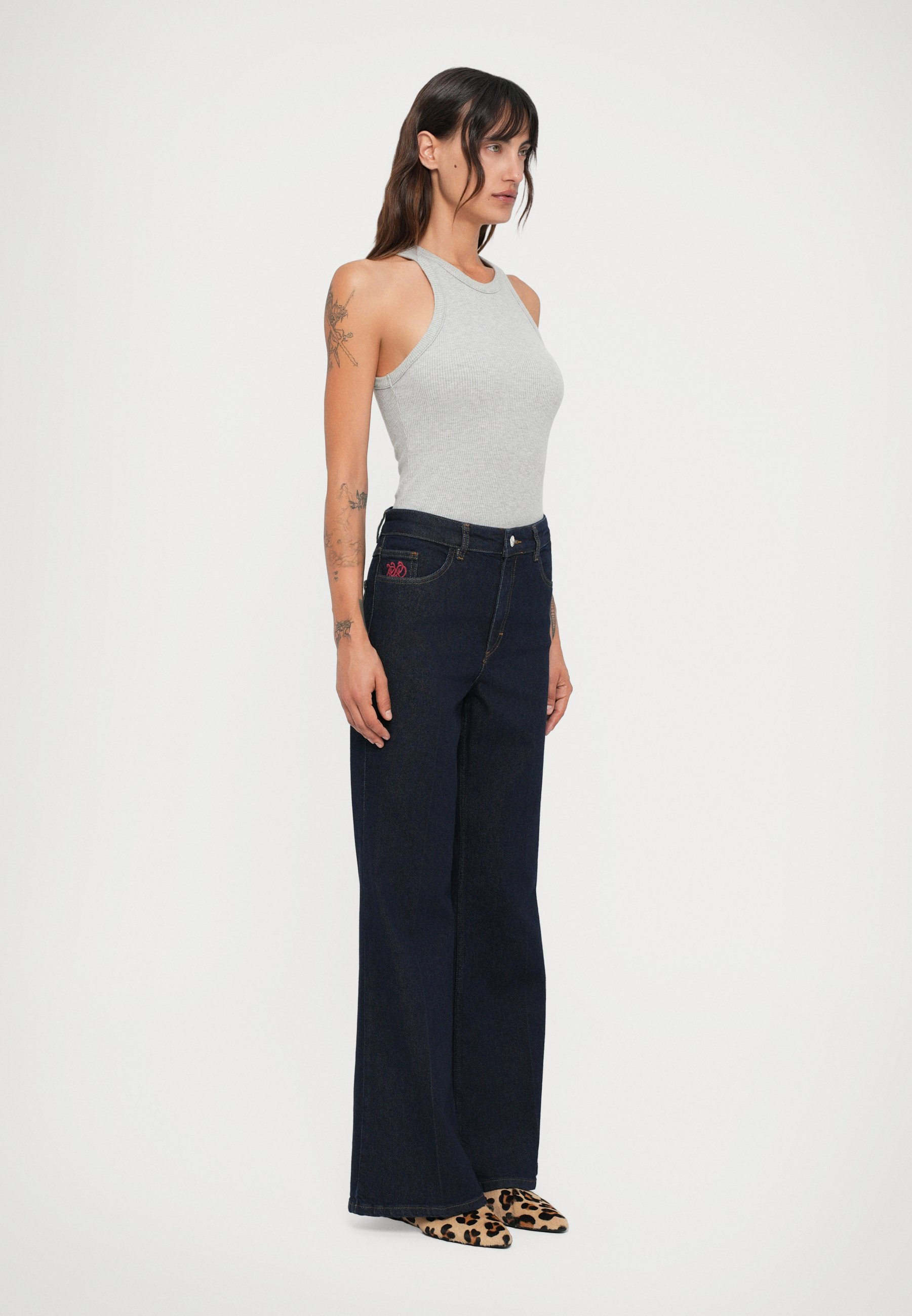 Boom- en paardentuin NILEA - Bootcut jeans - donkerblauwe denim