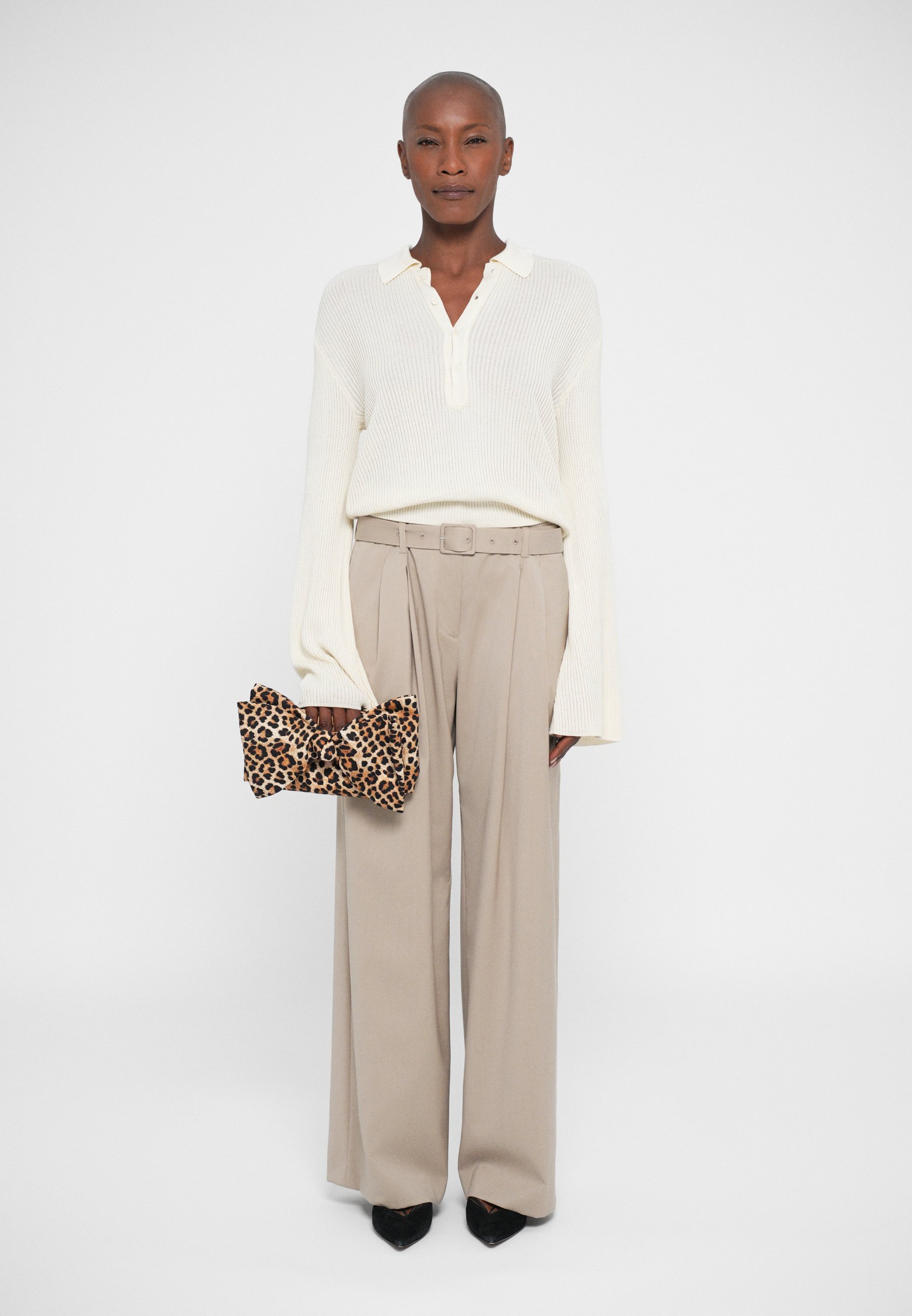 Loeffler Randall VALERIE BOW CLUTCH - Clutch - beige
