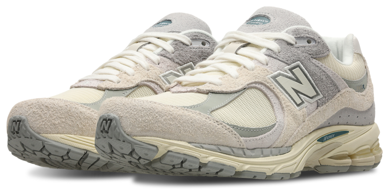 New Balance 2002R