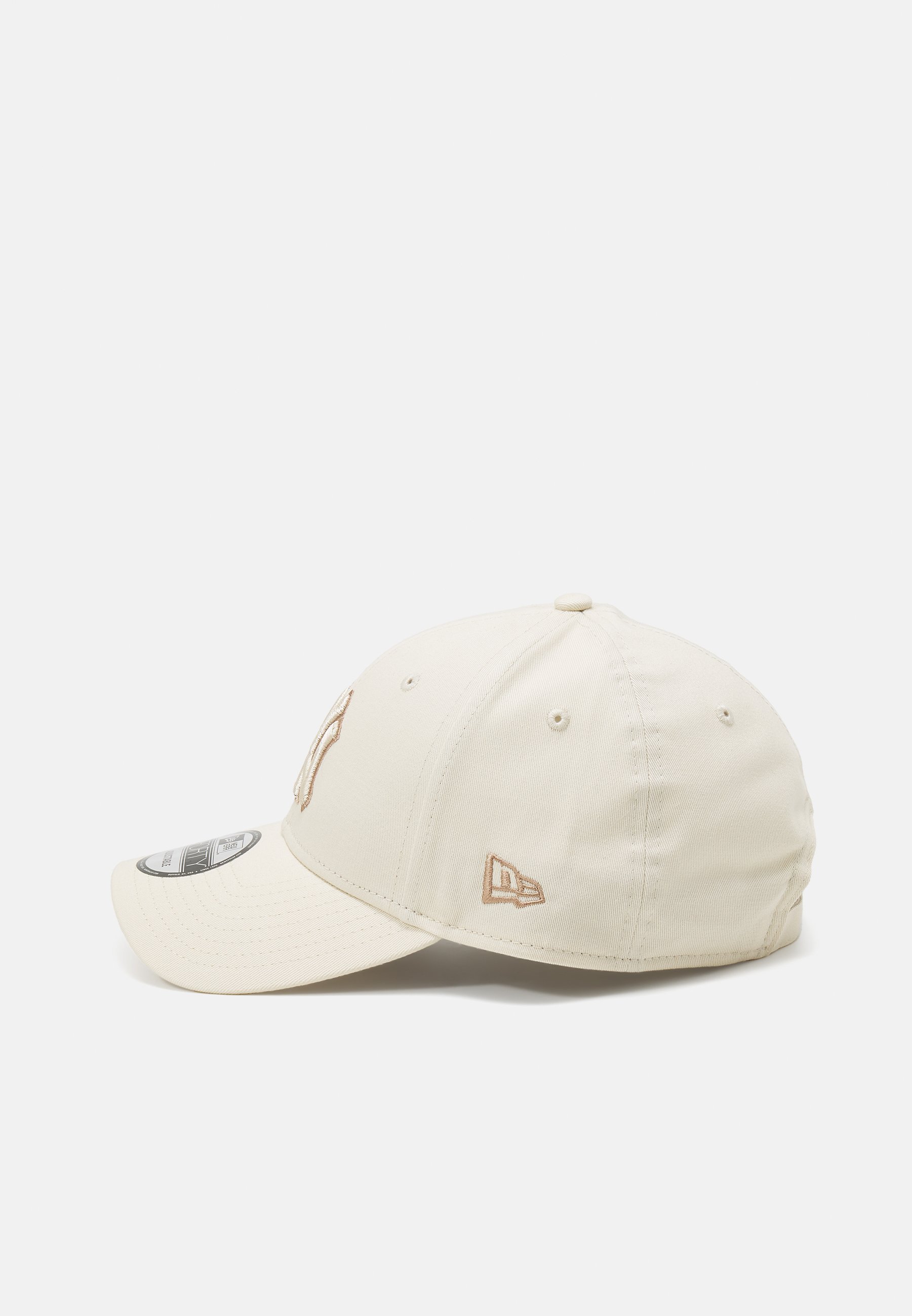 New Era petten