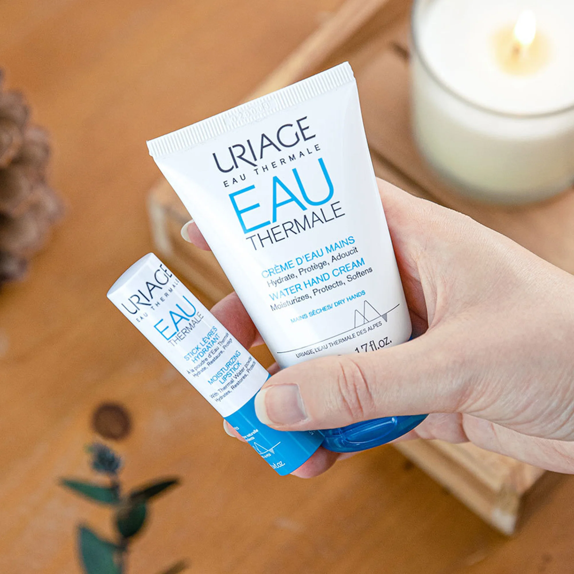 EAU THERMALE Idratazione Corpo Eau Thermale Crema Mani Idratante all'Acqua - Trattamento Mani