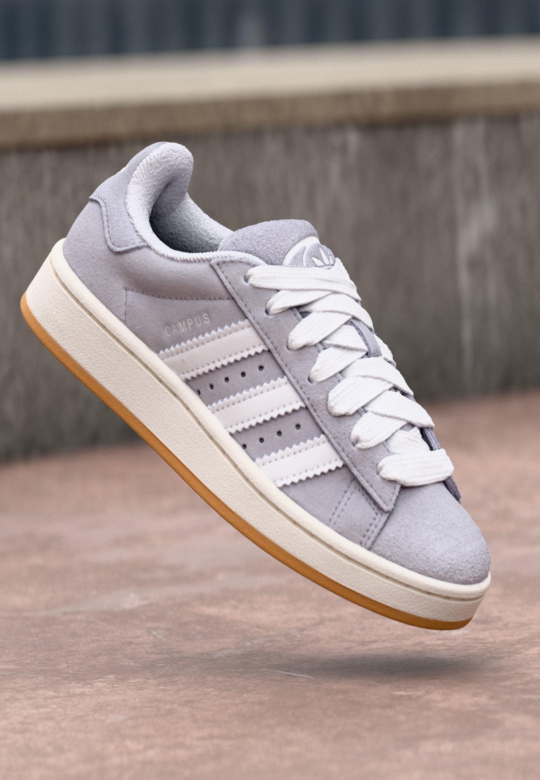 Tênis adidas Originals de cano baixo