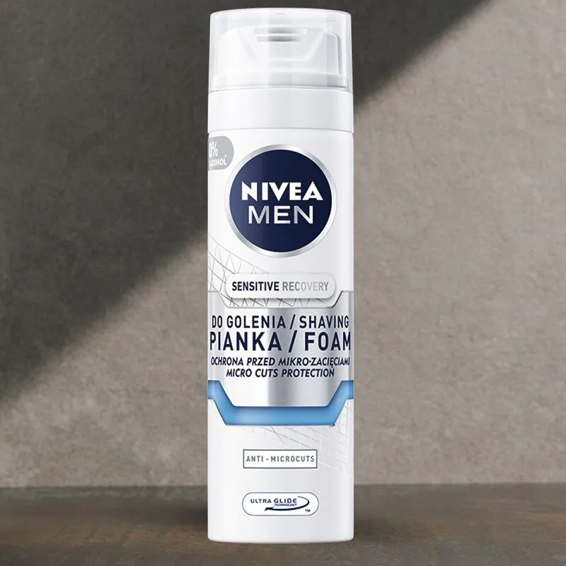 NIVEA Men Łagodząca pianka do golenia SENSITIVE RECOVERY