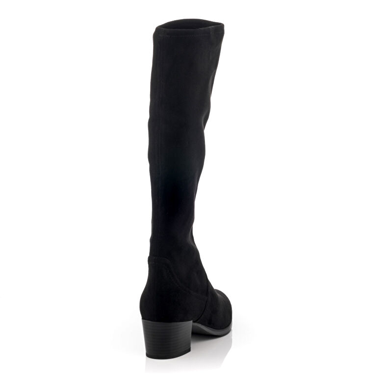  Botas negras de mujer