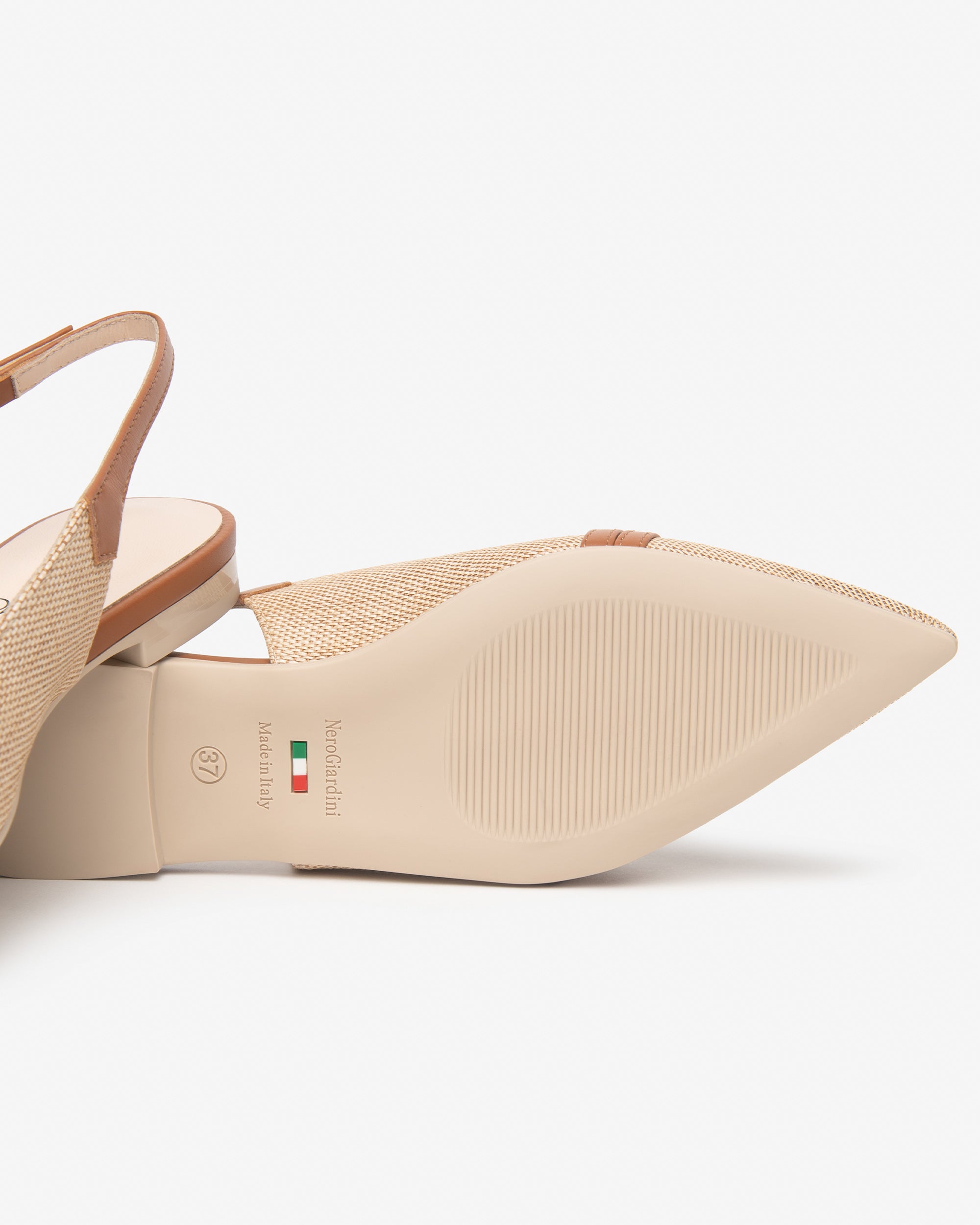  Damen-Slingback aus Stoff und Leder
