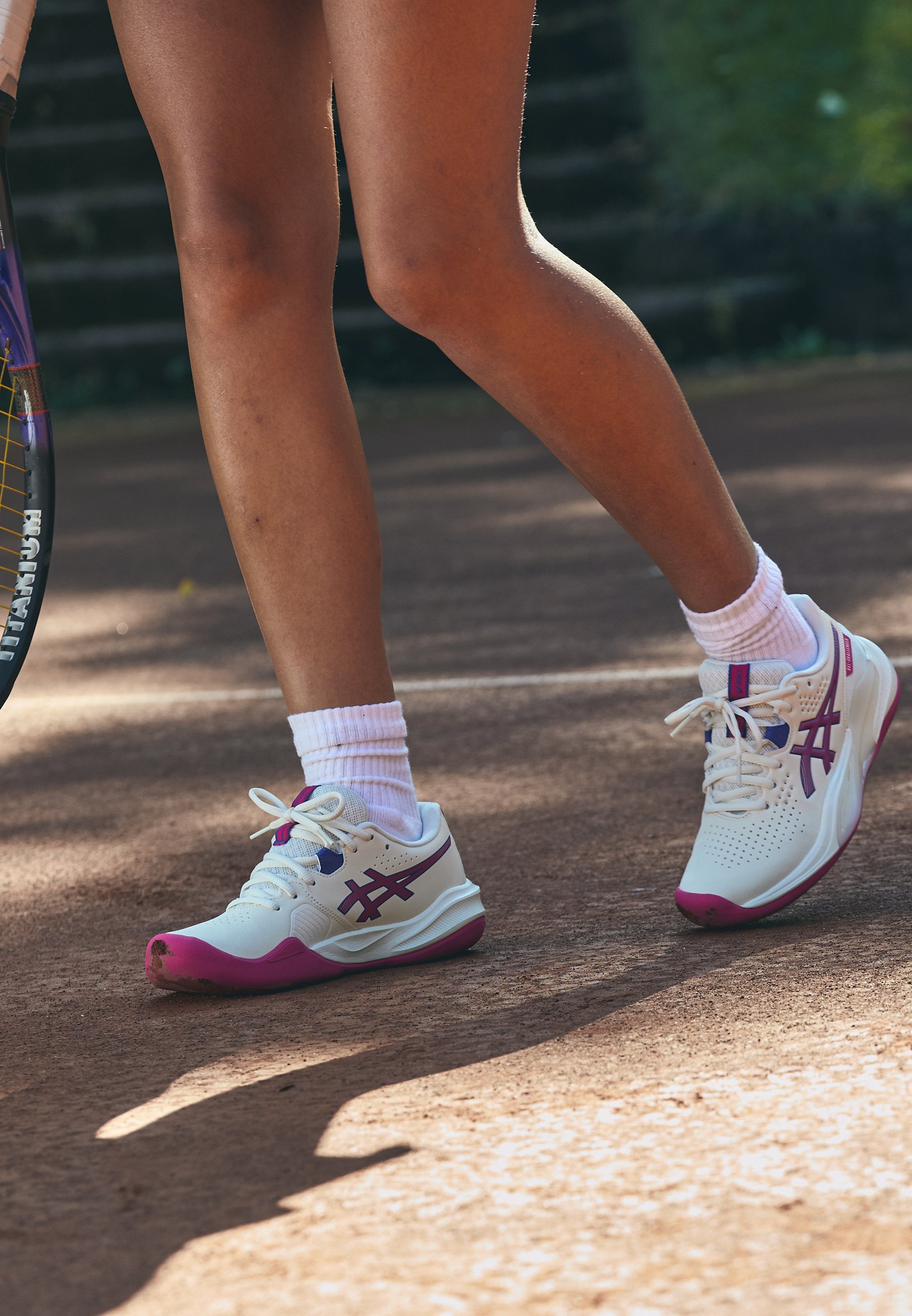 ASICS GEL CHALLENGER 15 INDOOR - Tennisschoenen voor diverse ondergronden - crème/felroze