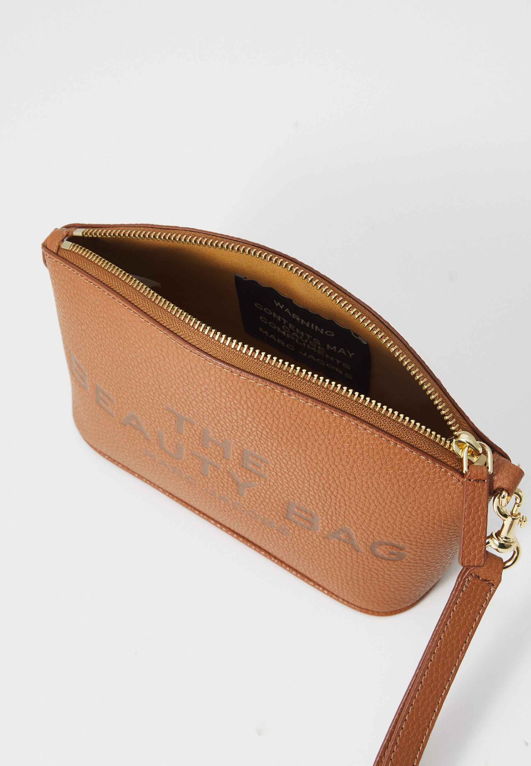 MARC JACOBS Voyages