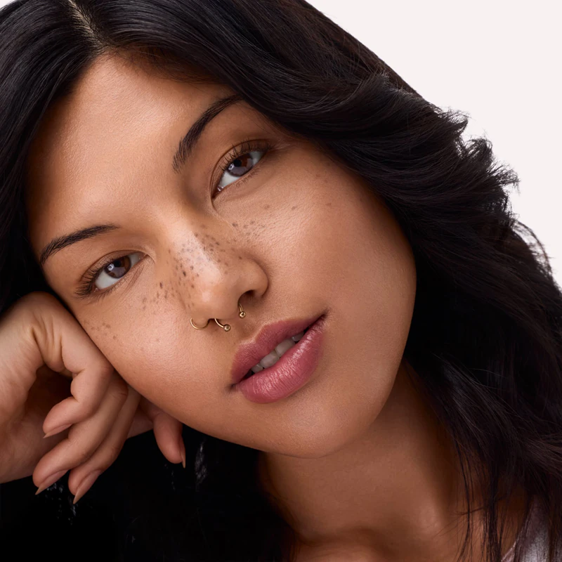 Catrice Glass Like Pearl Primer, een verhelderende basis met hydraterende werking.