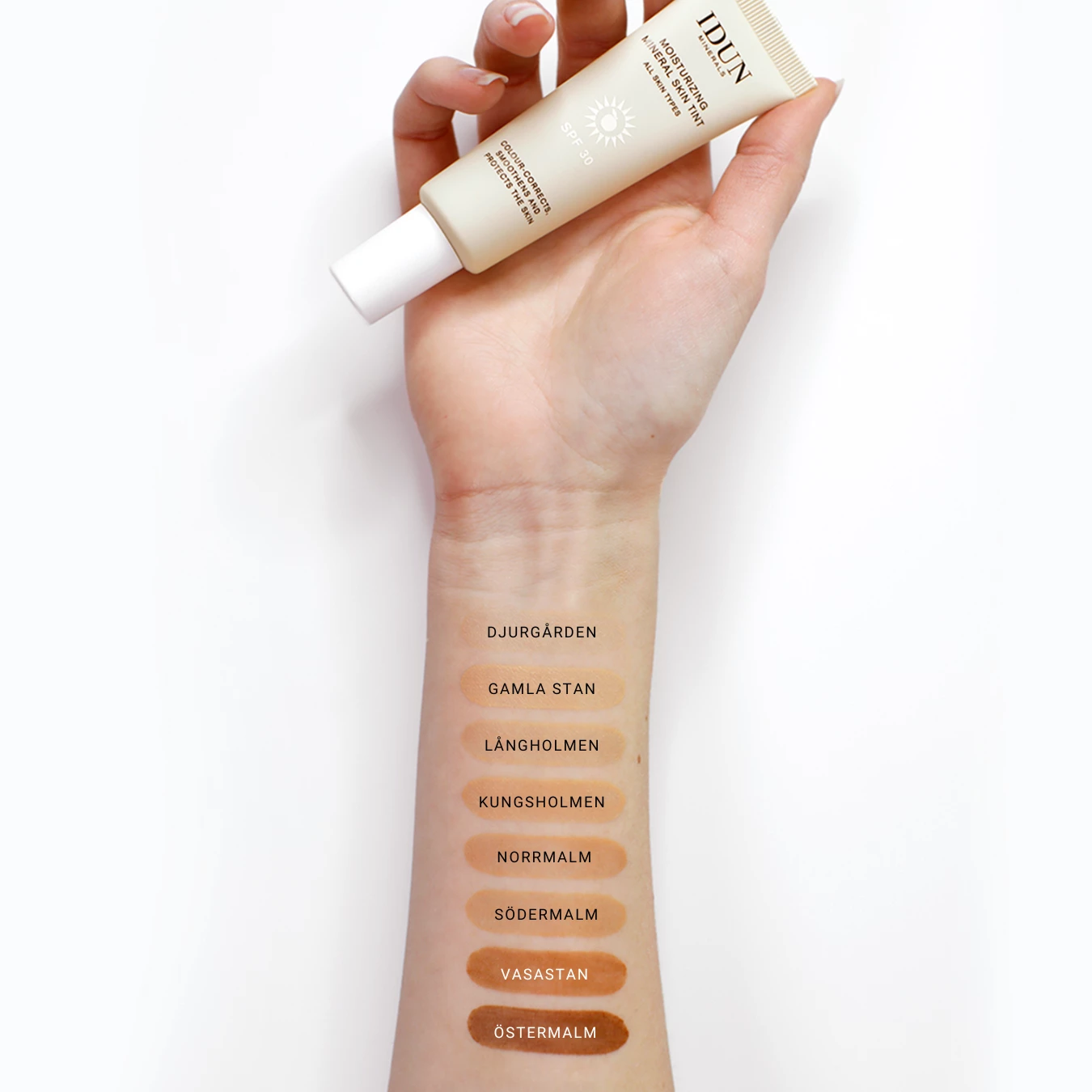 Tentă minerală hidratantă pentru piele SPF30 Djurgården Light Neutral - IDUN Minerals