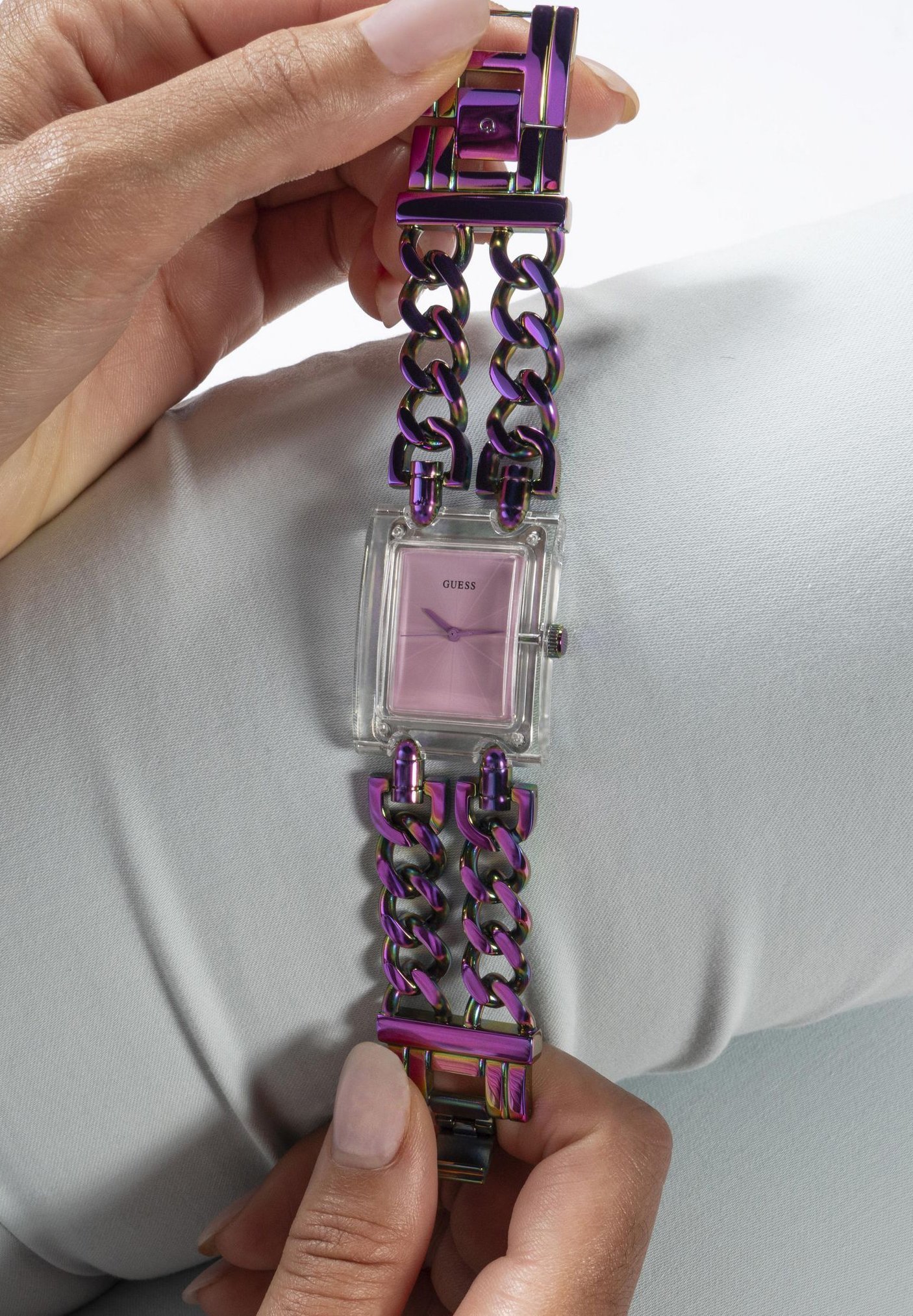 Guess GT REVEAL - Regardez - clair