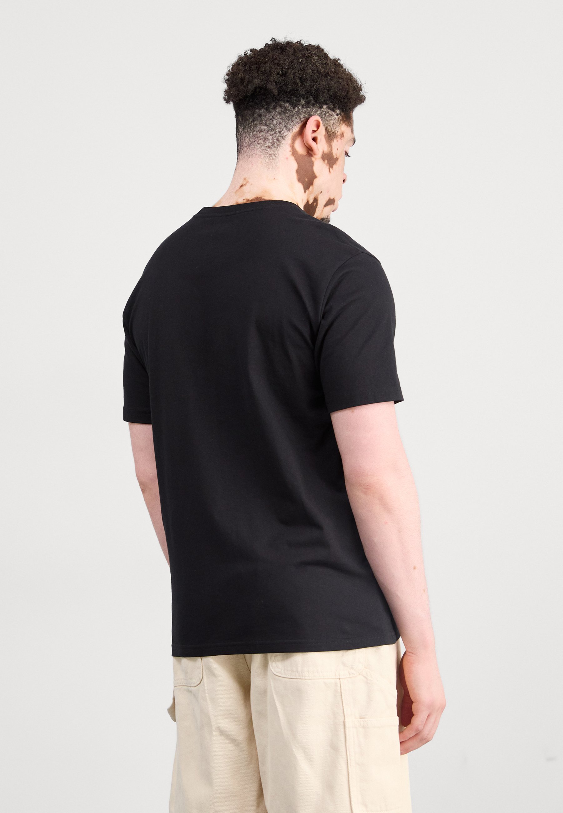 Carhartt WIP Basic T-shirts