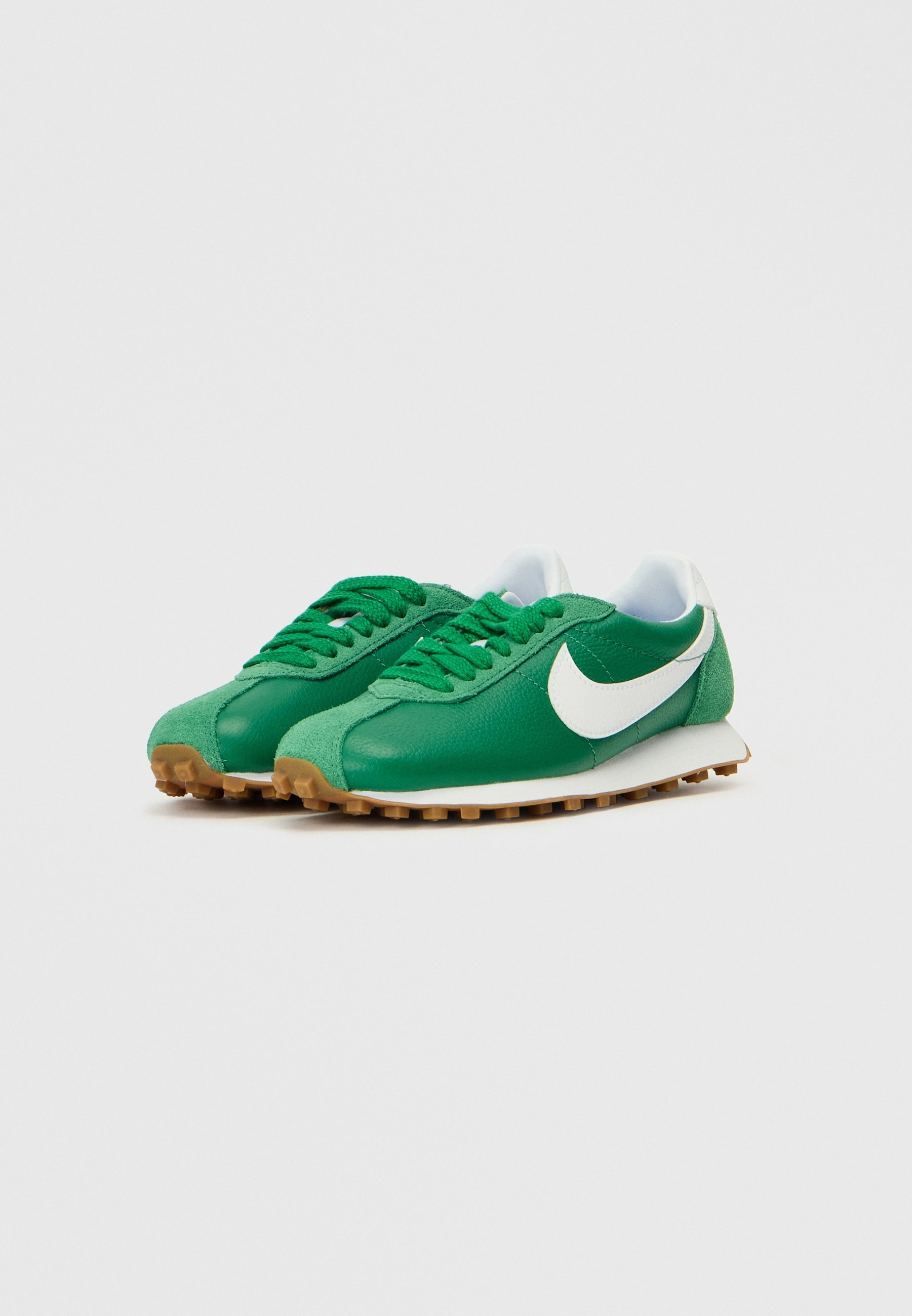 Niskie buty sportowe Nike Sportswear
