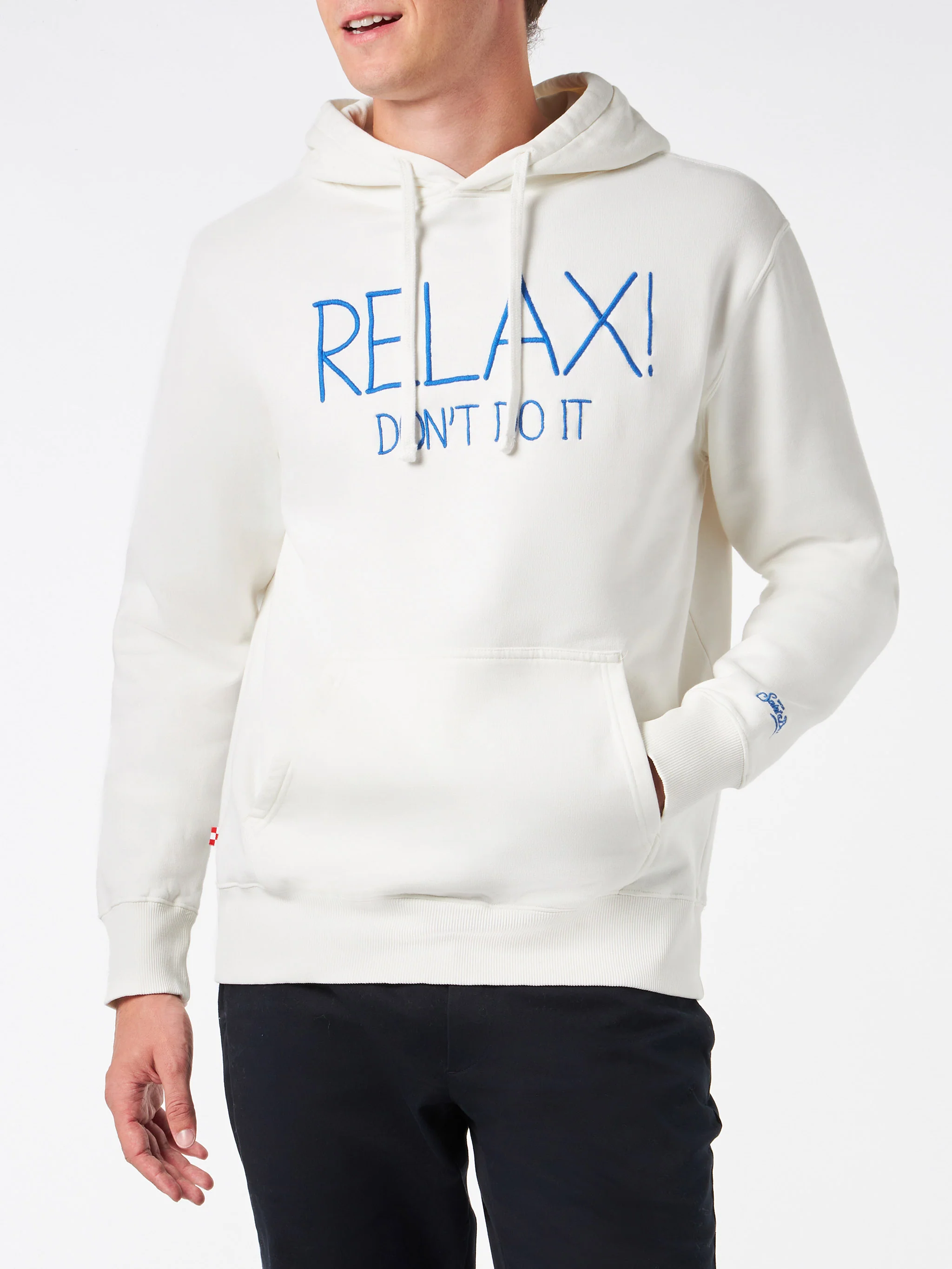Witte herensweatshirt met borduursel 'Relax Don't do it'.