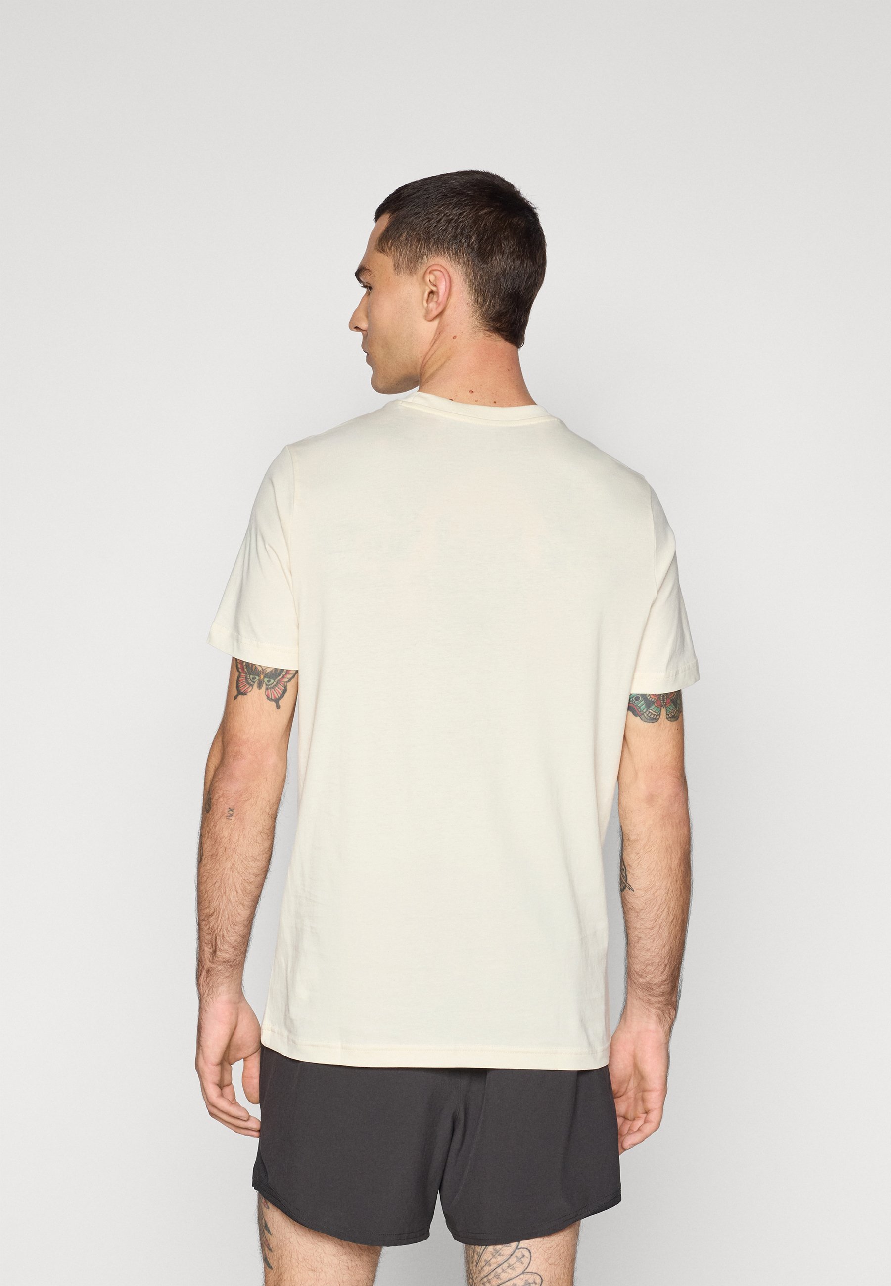 T-shirt Puma COLOR SMALL LOGO TEE - T-shirt basic - senza tintura