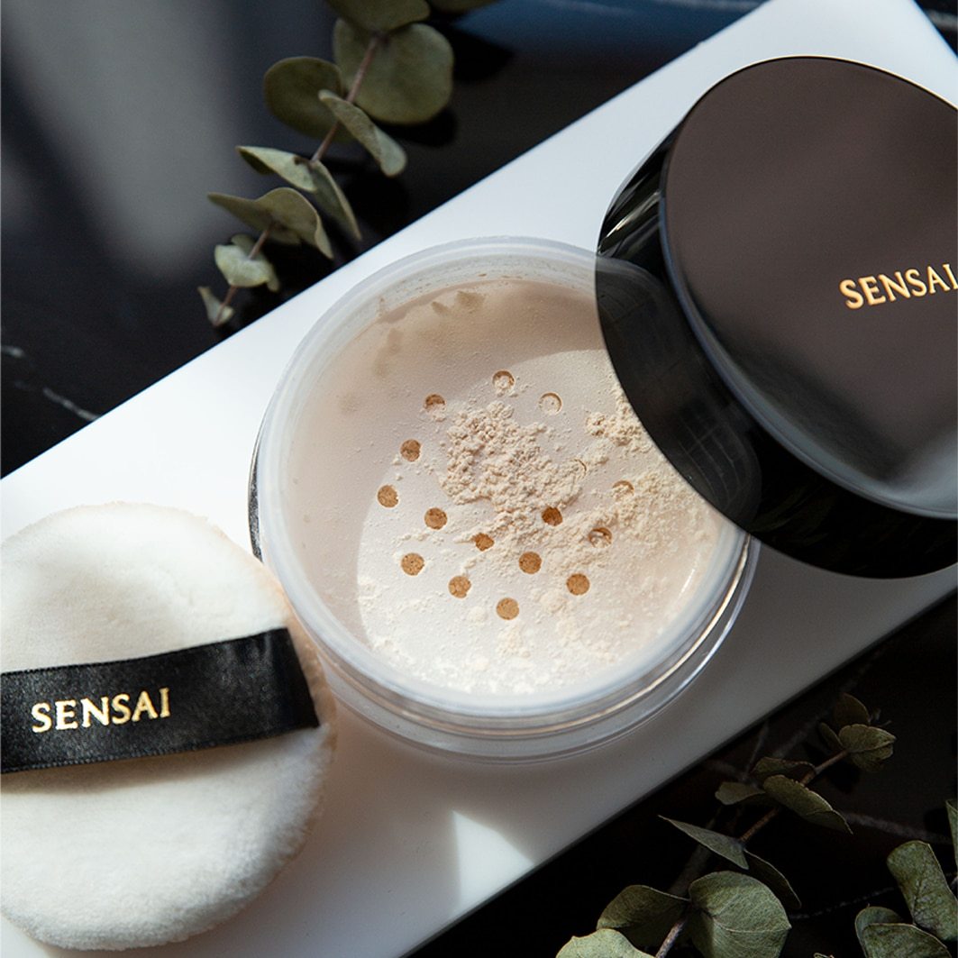 SENSAI prozirni puder za fiksiranje - 20 g