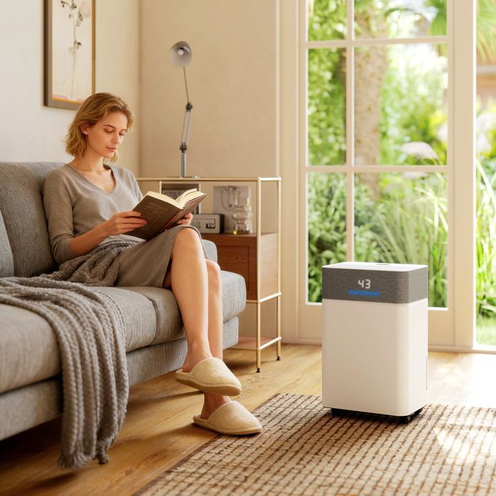 Deshumidificador de aire - HOMCOM - 20 L/día - silencioso - depósito de agua de 4,5 L, pantalla LED - ABS - 30,5 x 23,5 x 49,5 cm - blanco