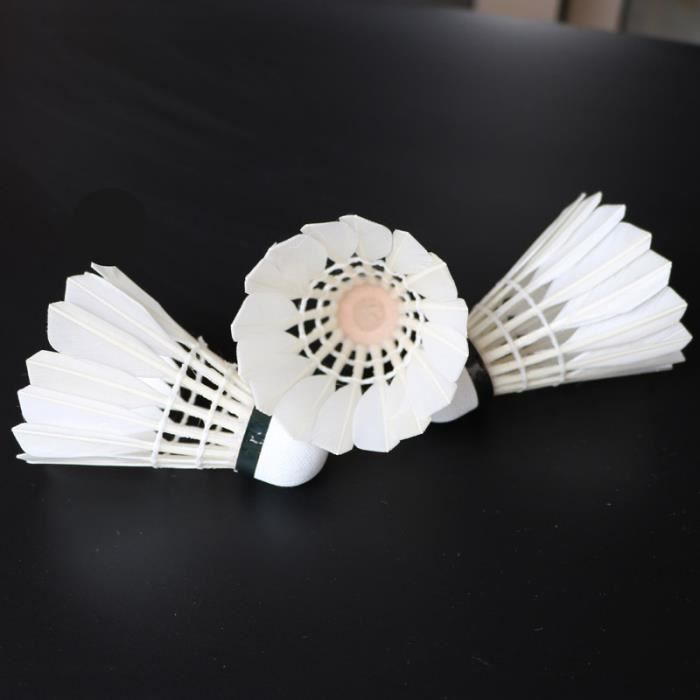 Badminton shuttlecocks - Not specified - 12 pieces - Duck feathers - Sturdy construction - High durability