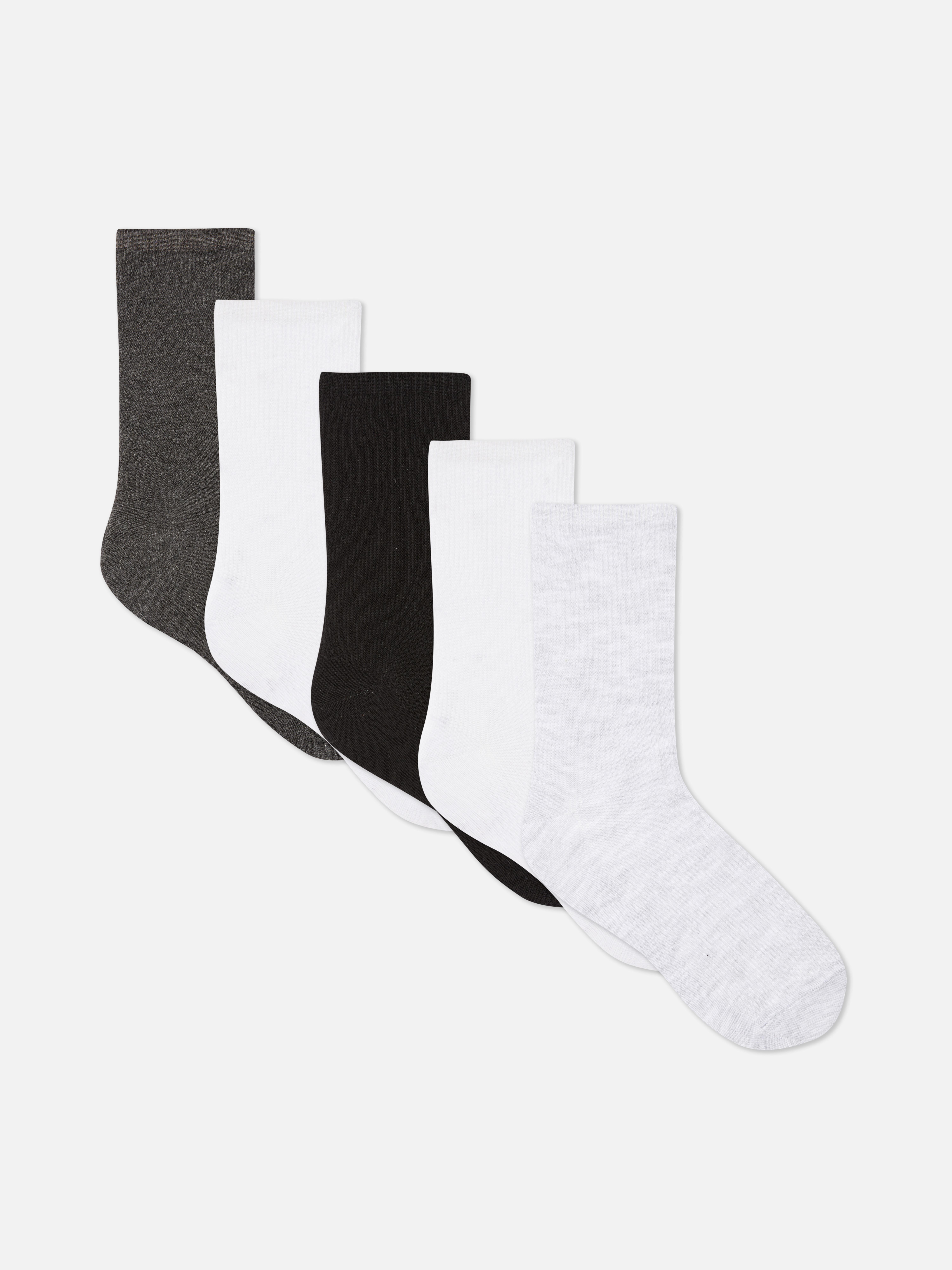 Gestrickte, mittellange Socken, 5 Paar. So lernt man, was warme Socken wirklich bedeuten.